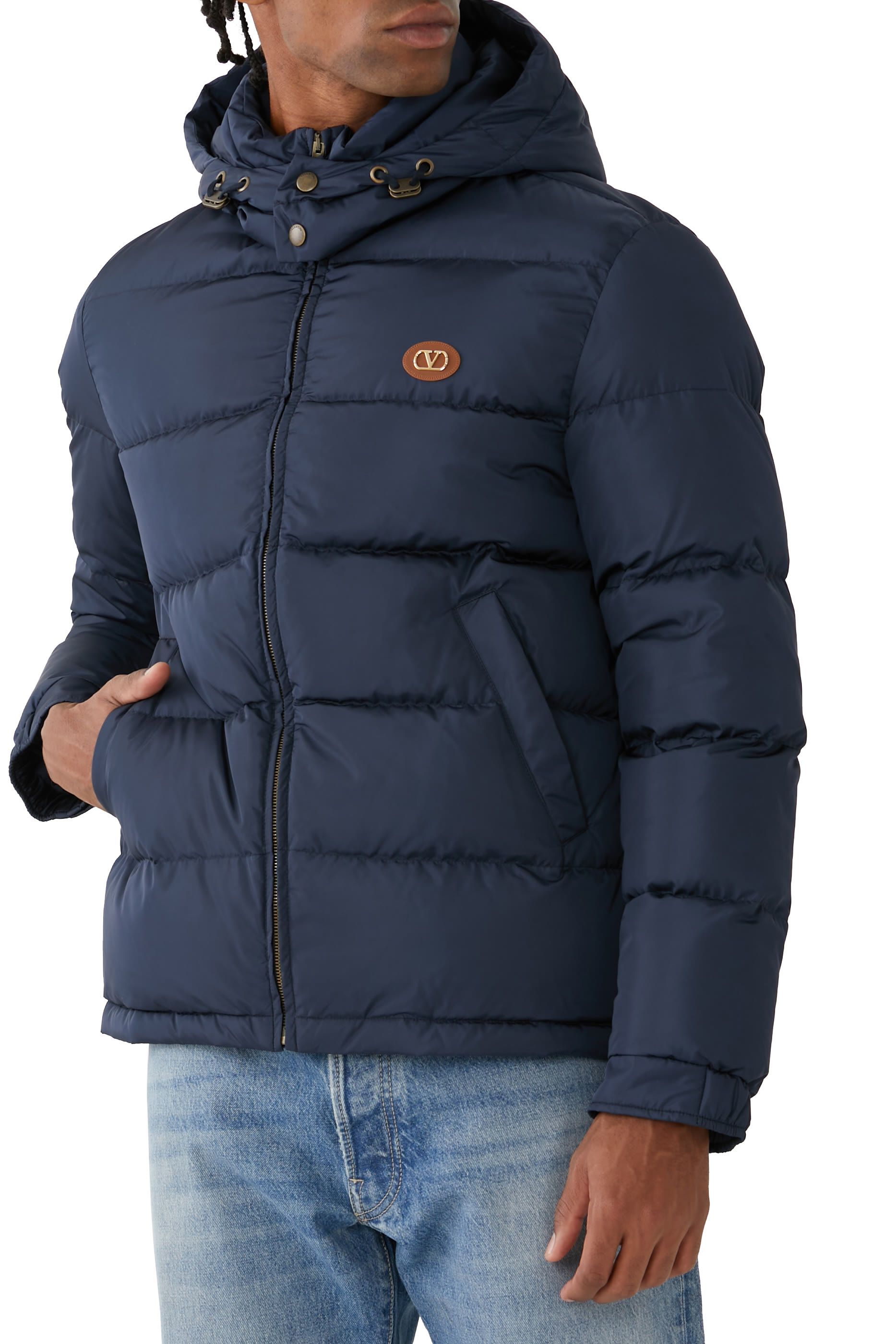 جاكيت مبطن بغطاء للرأس ورقعة شعار الماركة نايلون