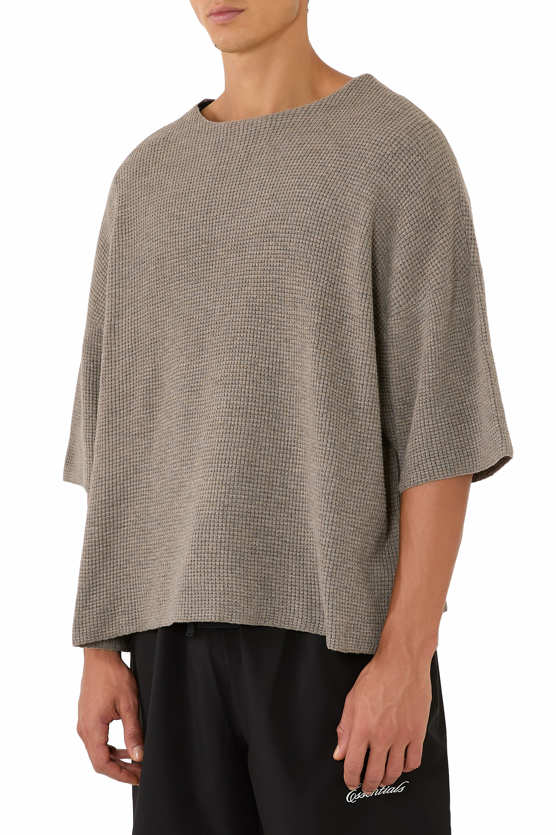 كنزة وافل بأكمام قصيرة كنزة وافل بأكمام قصيرة