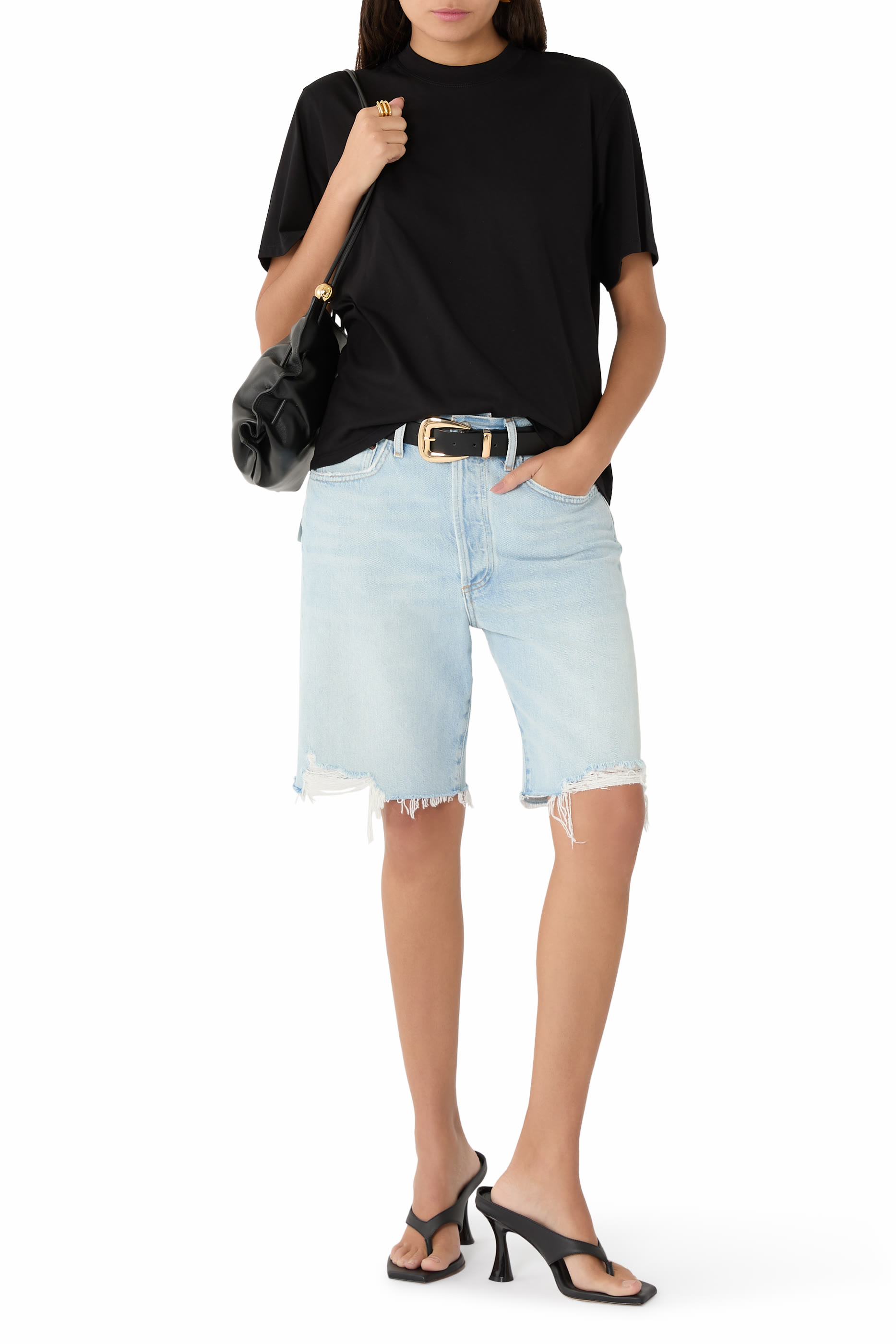 شورت بتصميم مستوحى من التسعينات