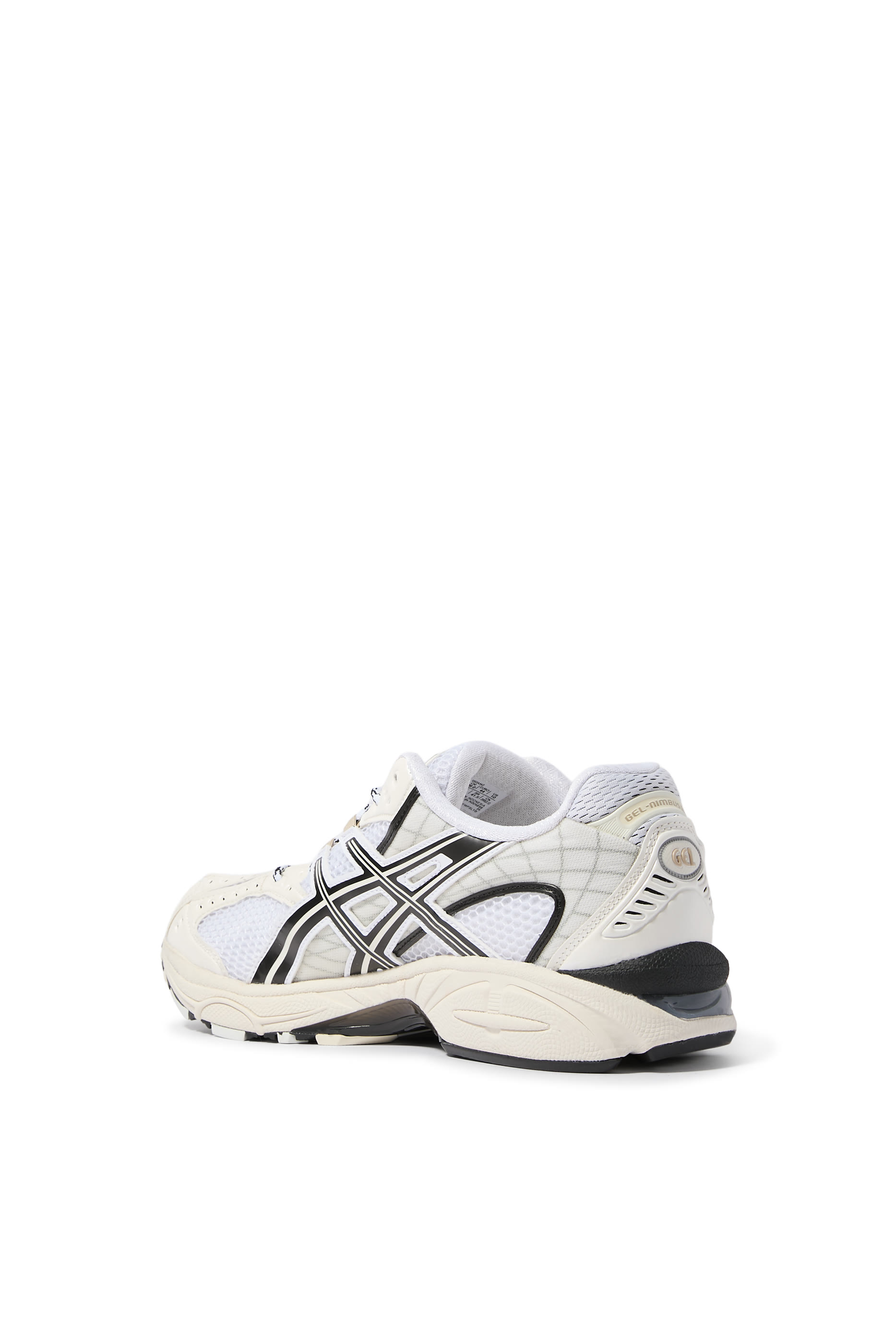 سنيكرز جل نيمبوس 10.1