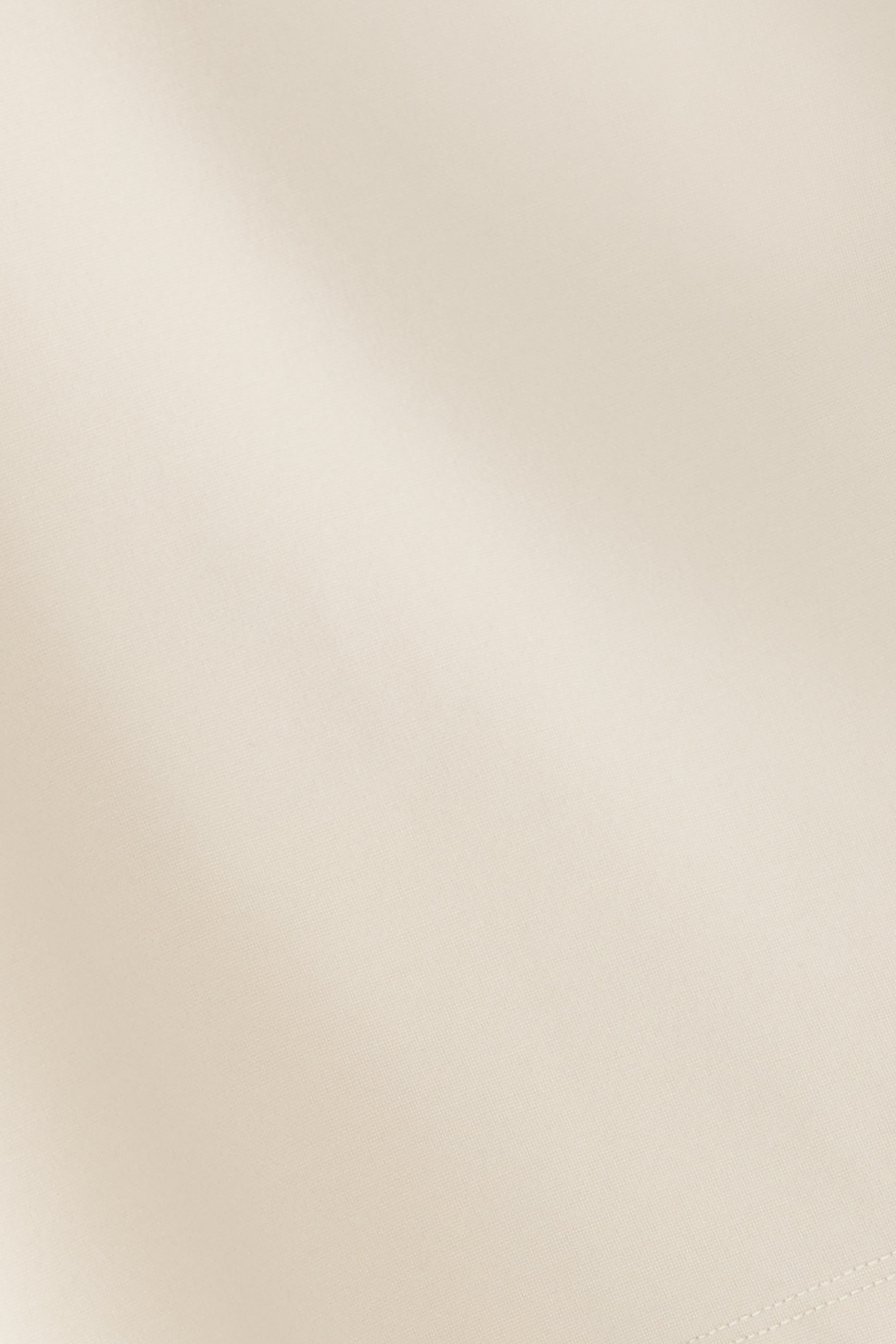 تيشيرت بياقة ضيقة بونتي خفيف الوزن