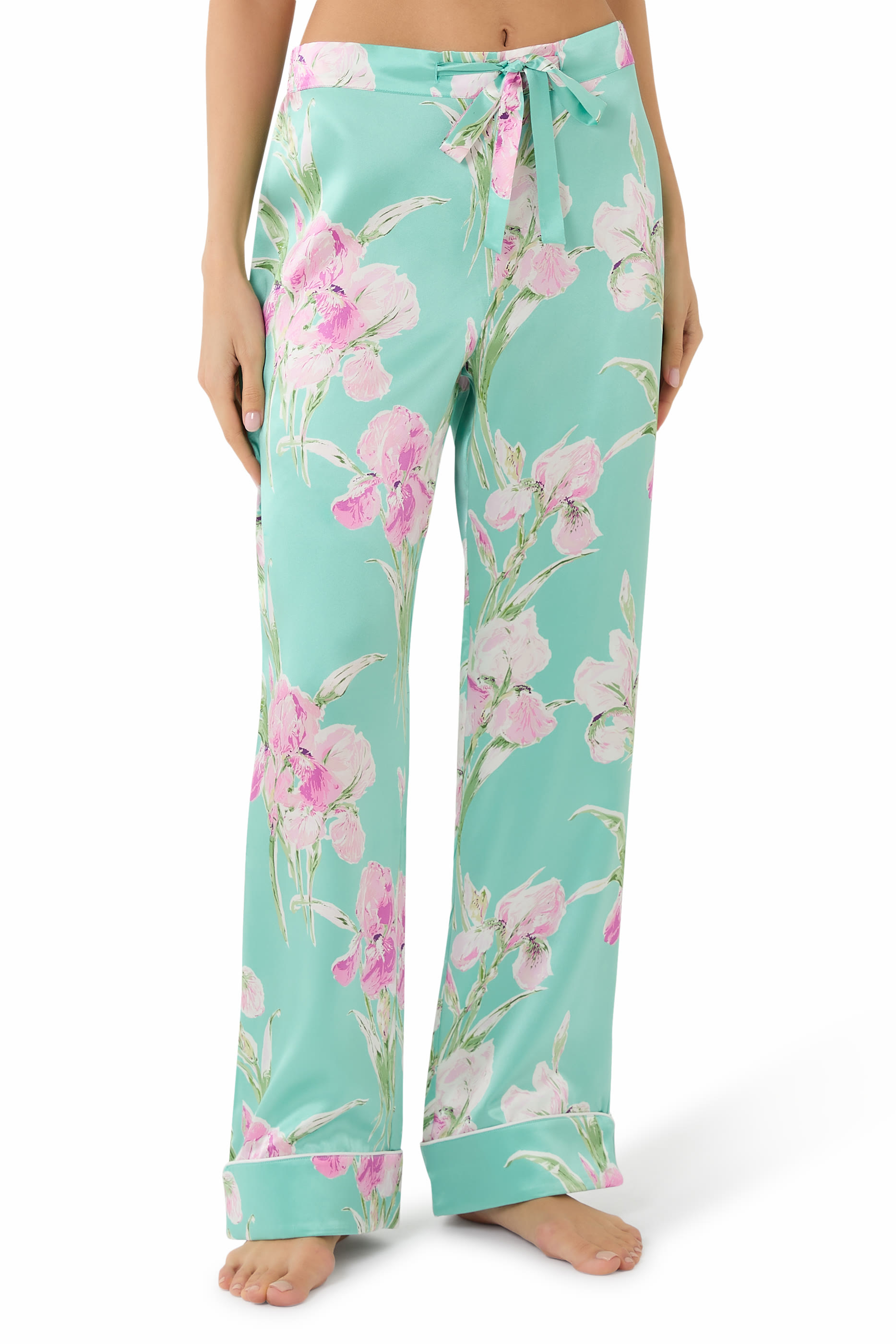 طقم بيجاما ليلا أبالون بلون فيروزي بنقشة زهور