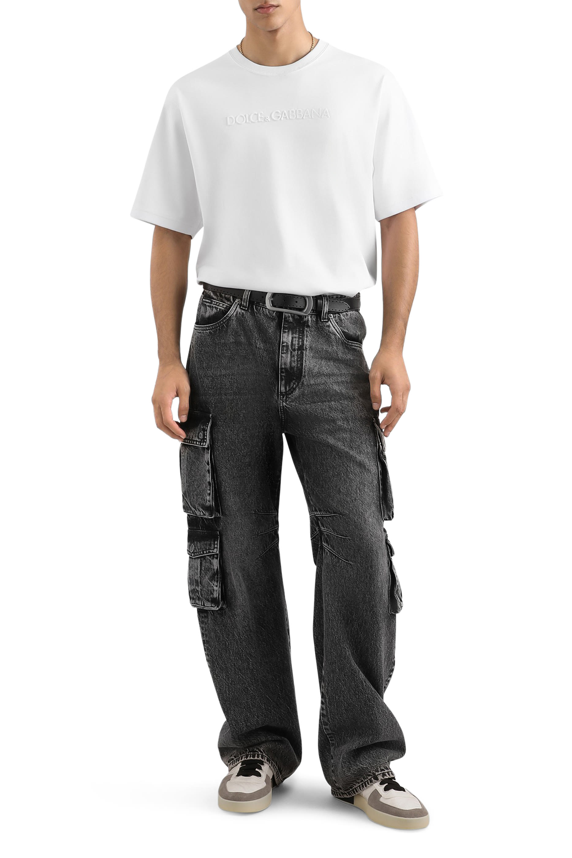 تيشيرت بشعار الماركة قطن