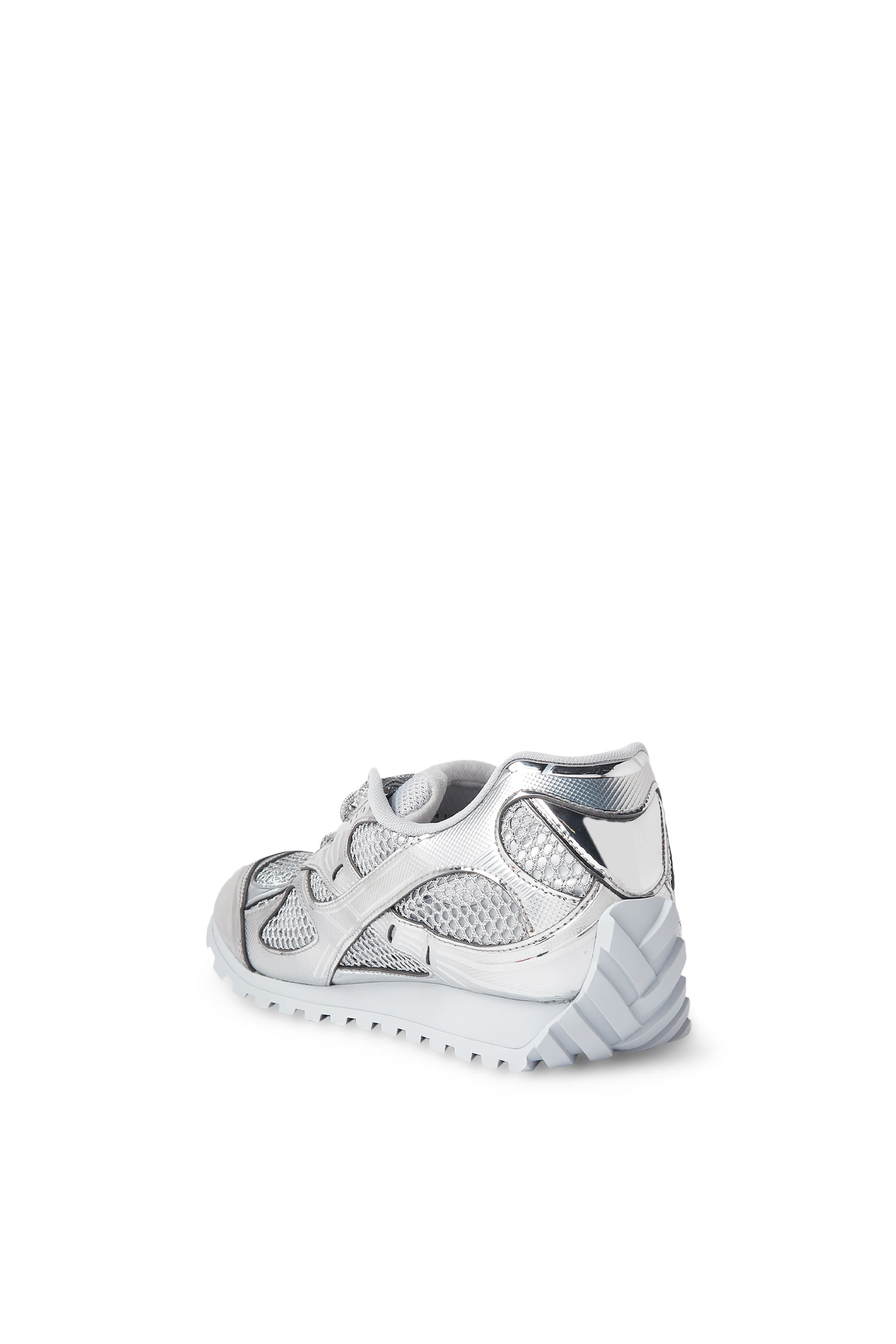 سنيكرز اوربيت