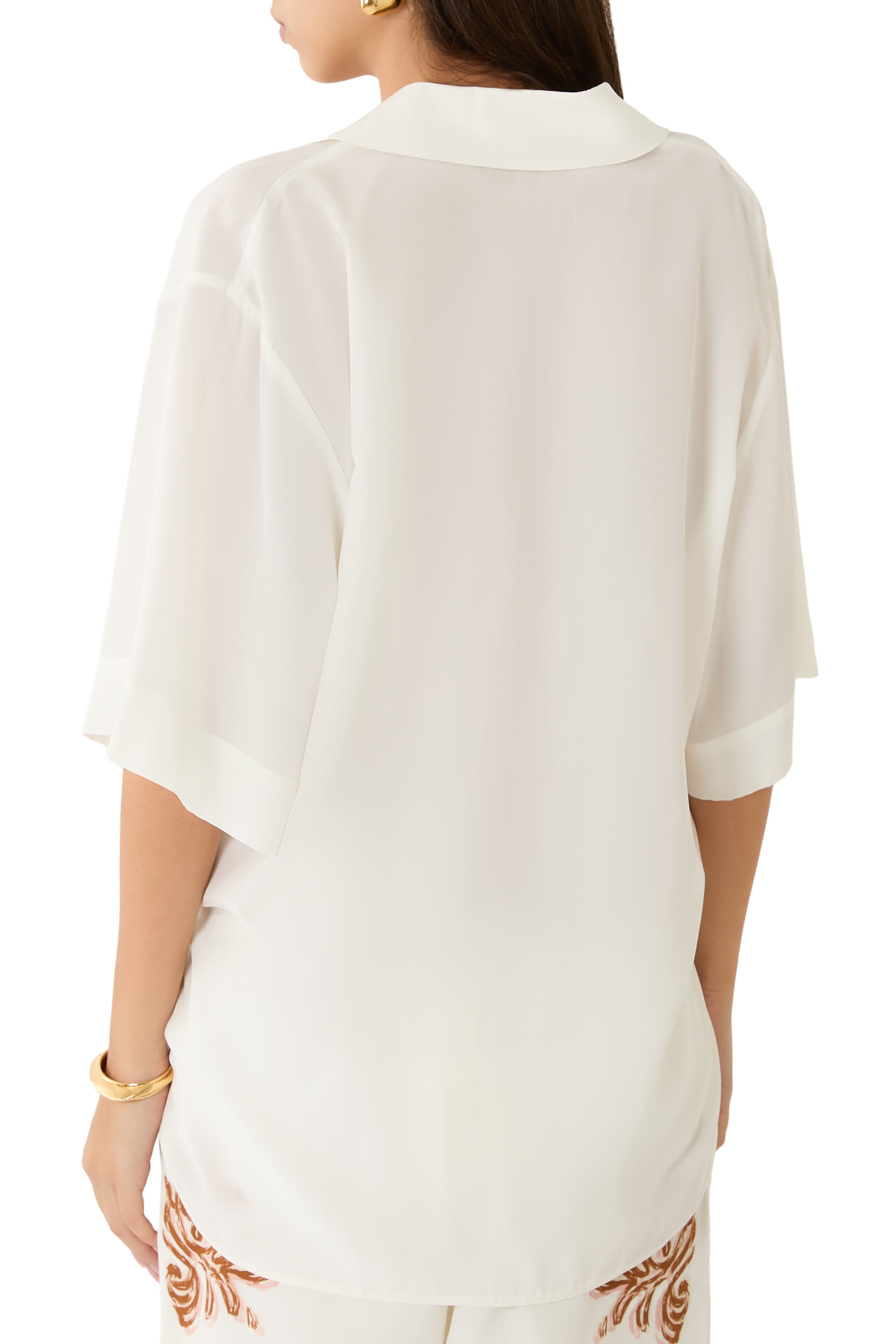 قميص فريدة بطبعات