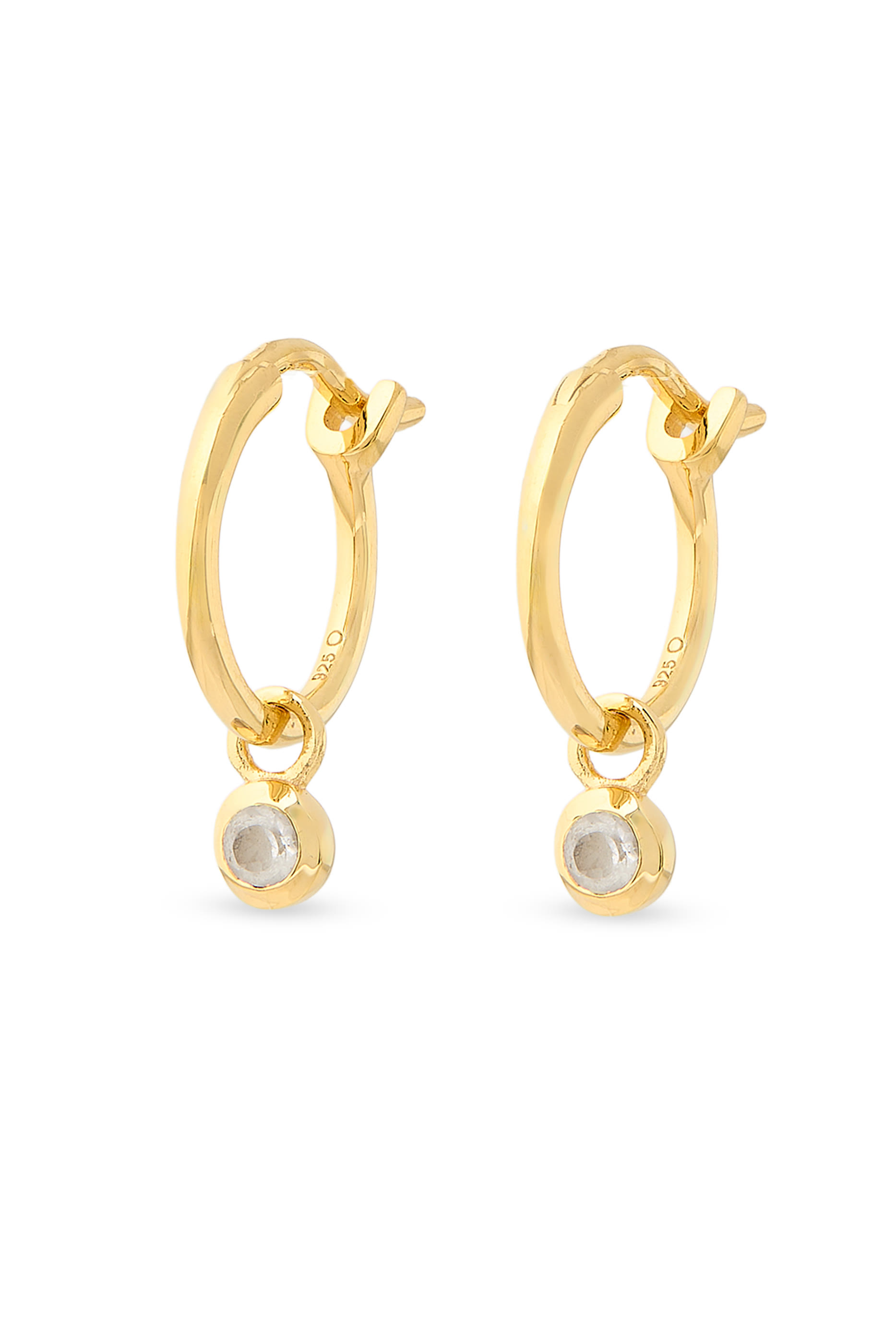 أقراط بيرث ستون دائرية بحلي صغيرة بأحجار لمواليد شهر أبريل، فضة إسترلينية معاد تدويرها مطلية بذهب معاد تدويره عيار 18