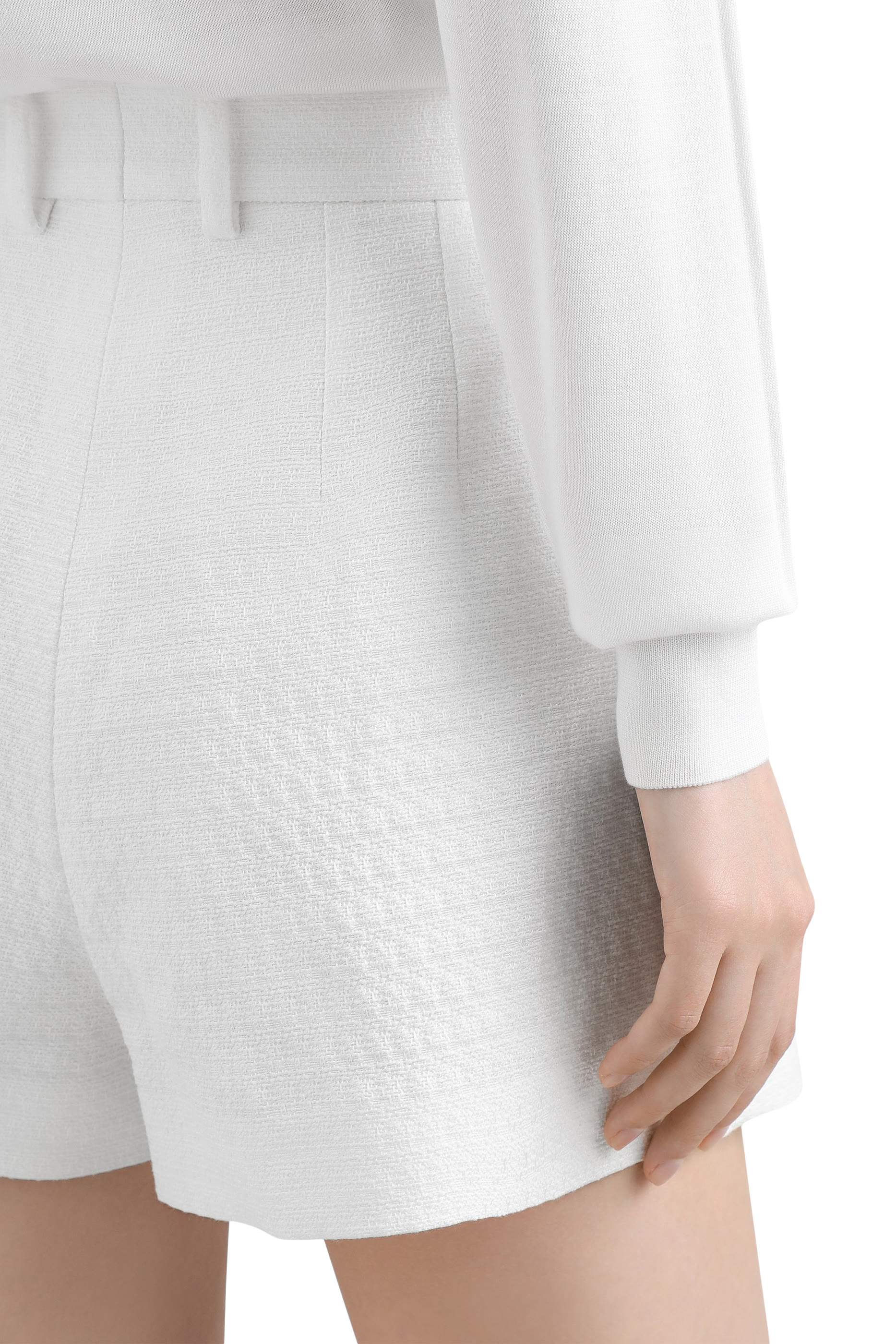 شورت بخصر مرتفع بشعار الماركة جاكار