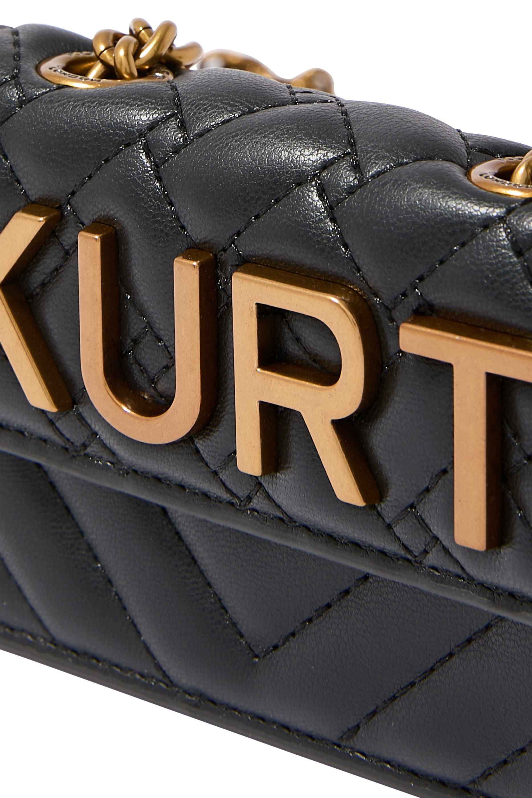 حقيبة كينسينغتون صغيرة بشعار الماركة