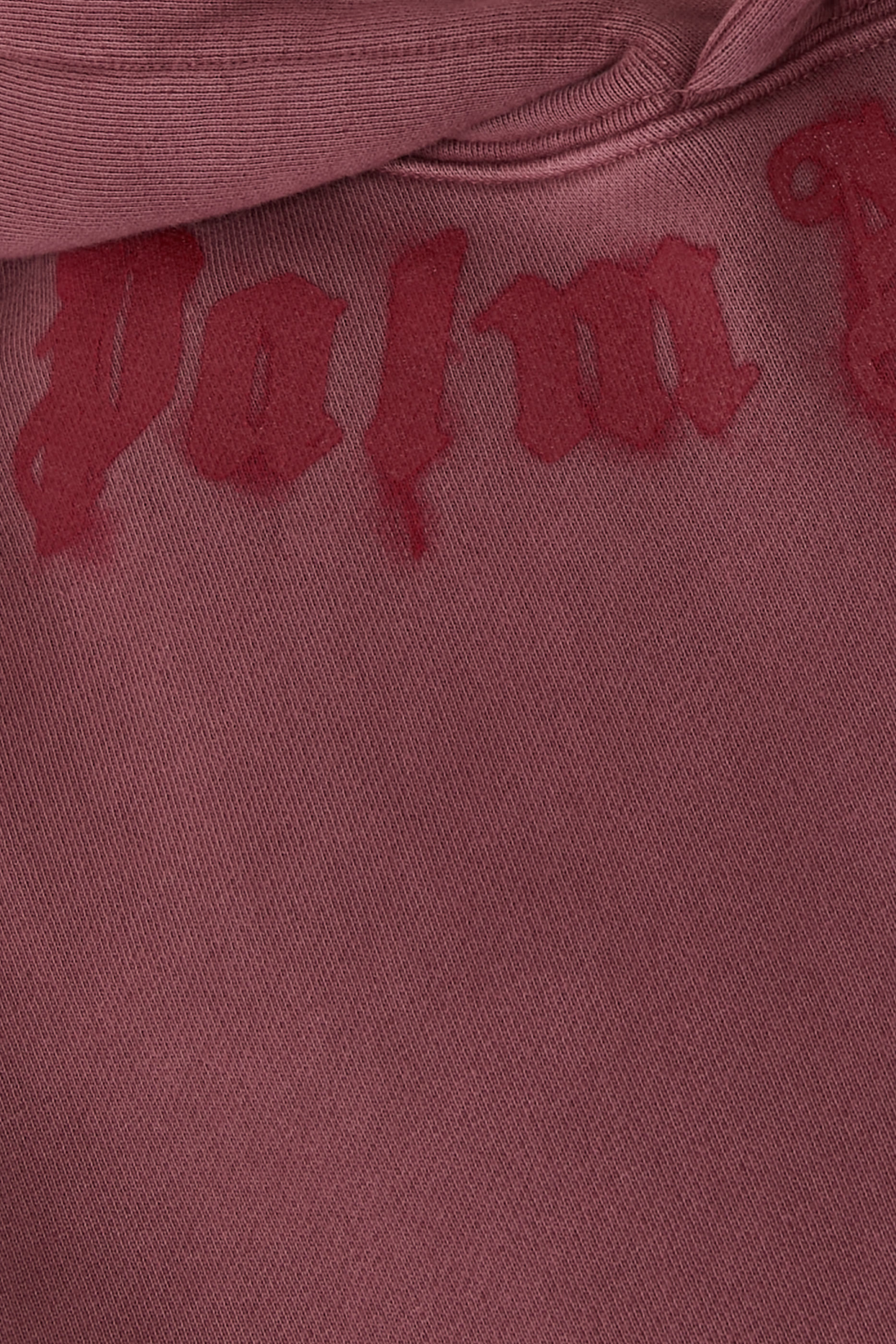 هودي بطبعة شعار الماركة