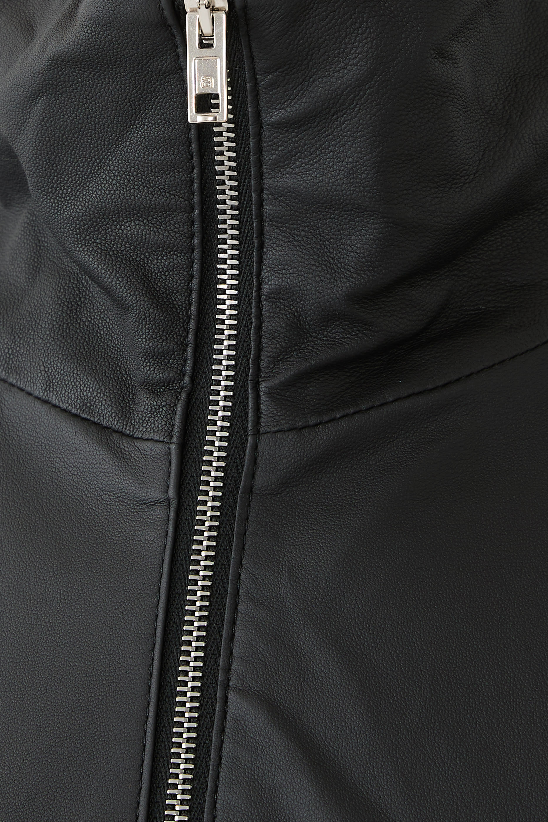 باركا بخصر منخفض