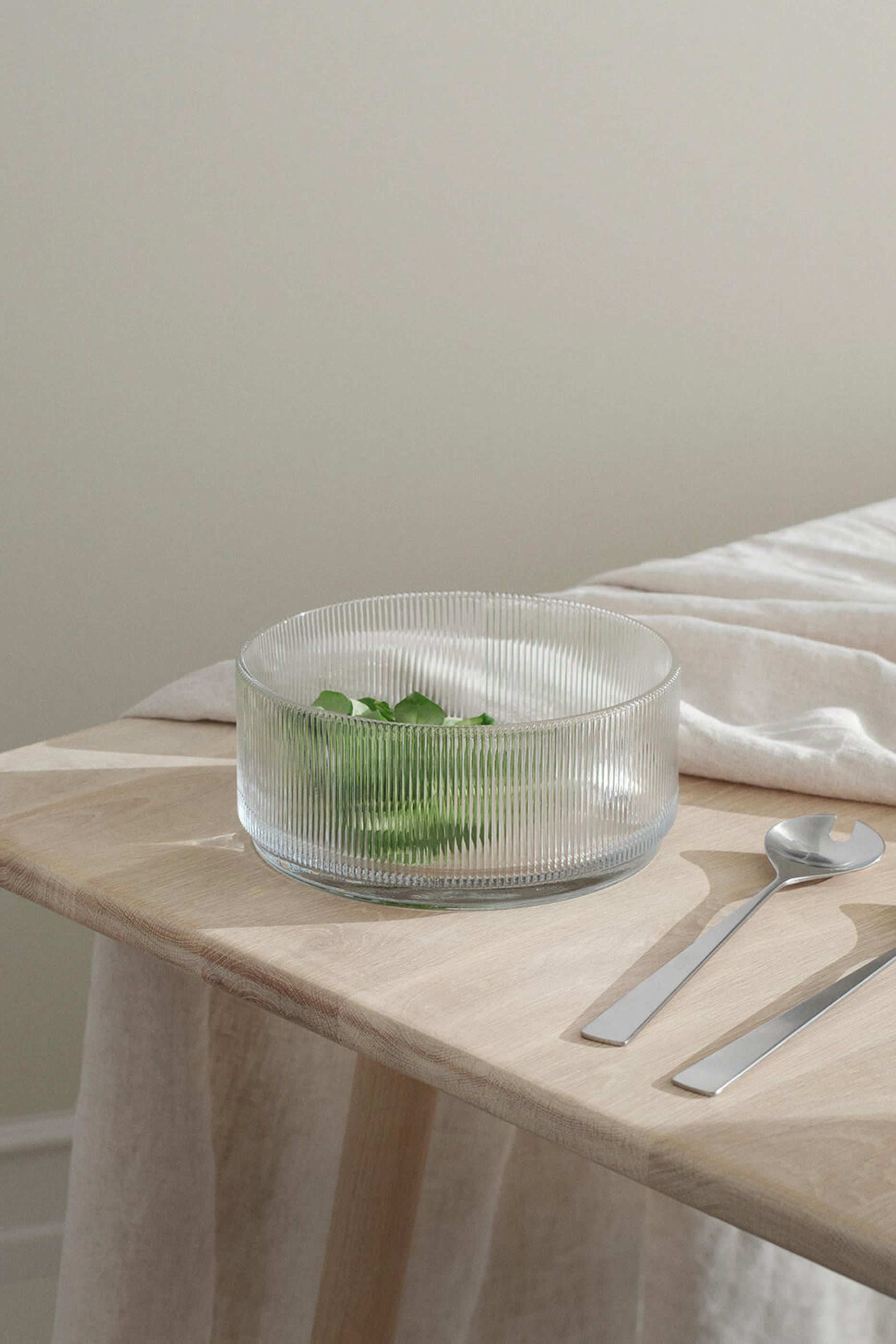 وعاء تقديم بيلاسترو