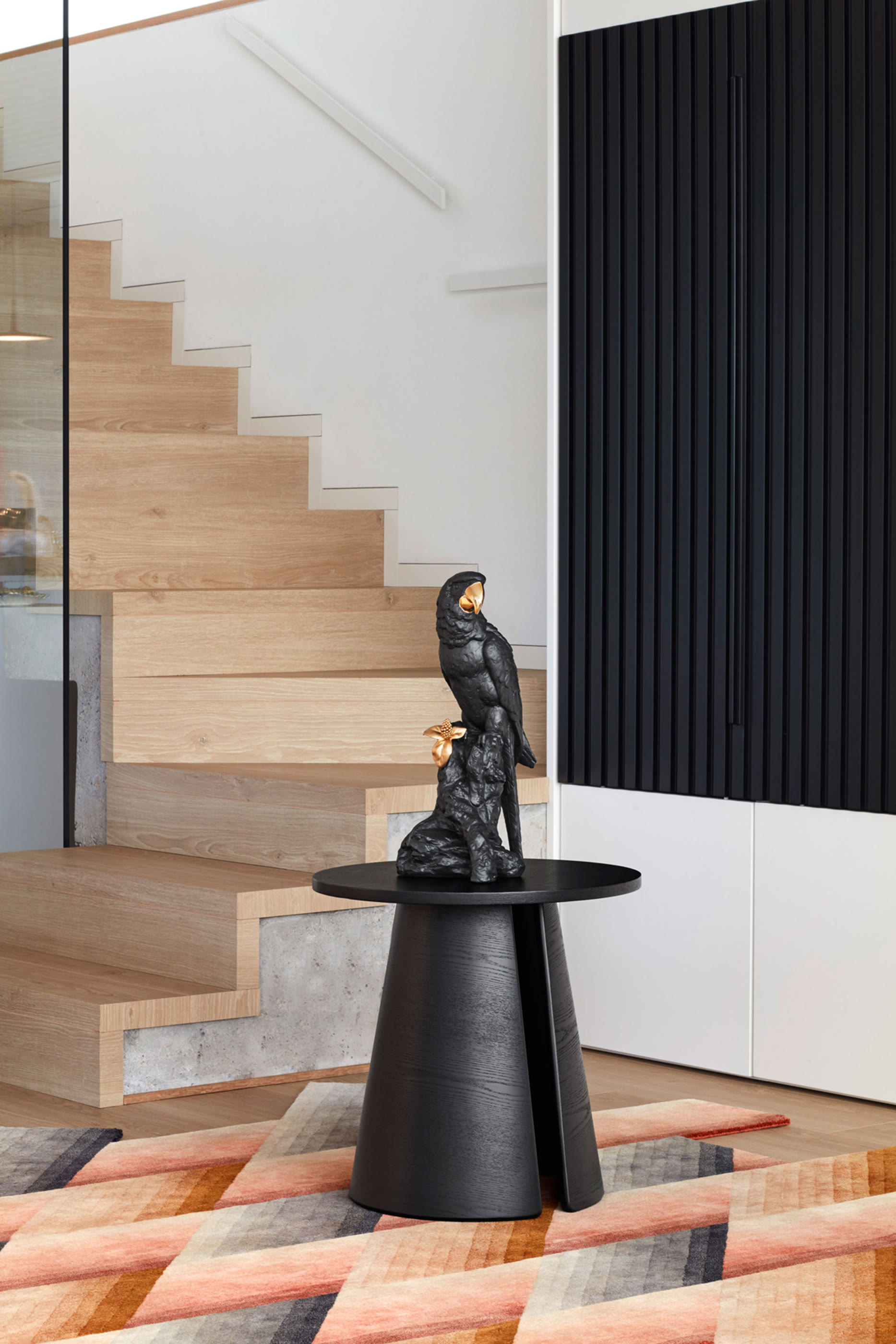 قطعة ديكور طائر الببغاء