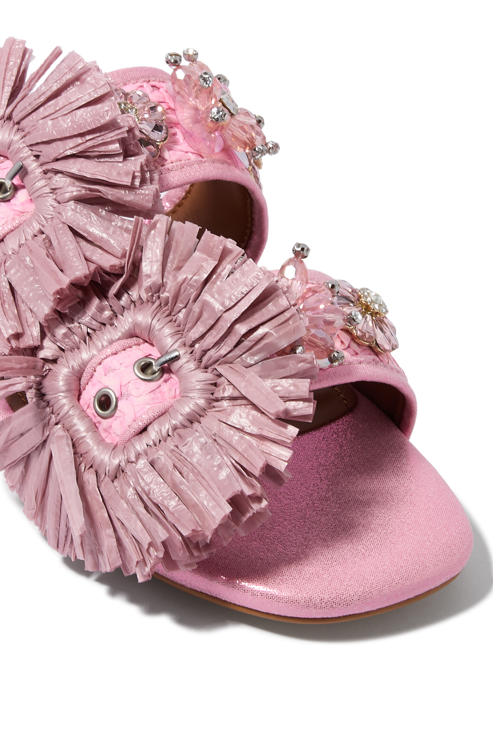 صندل بنعل مسطح بإبزيم رافيا