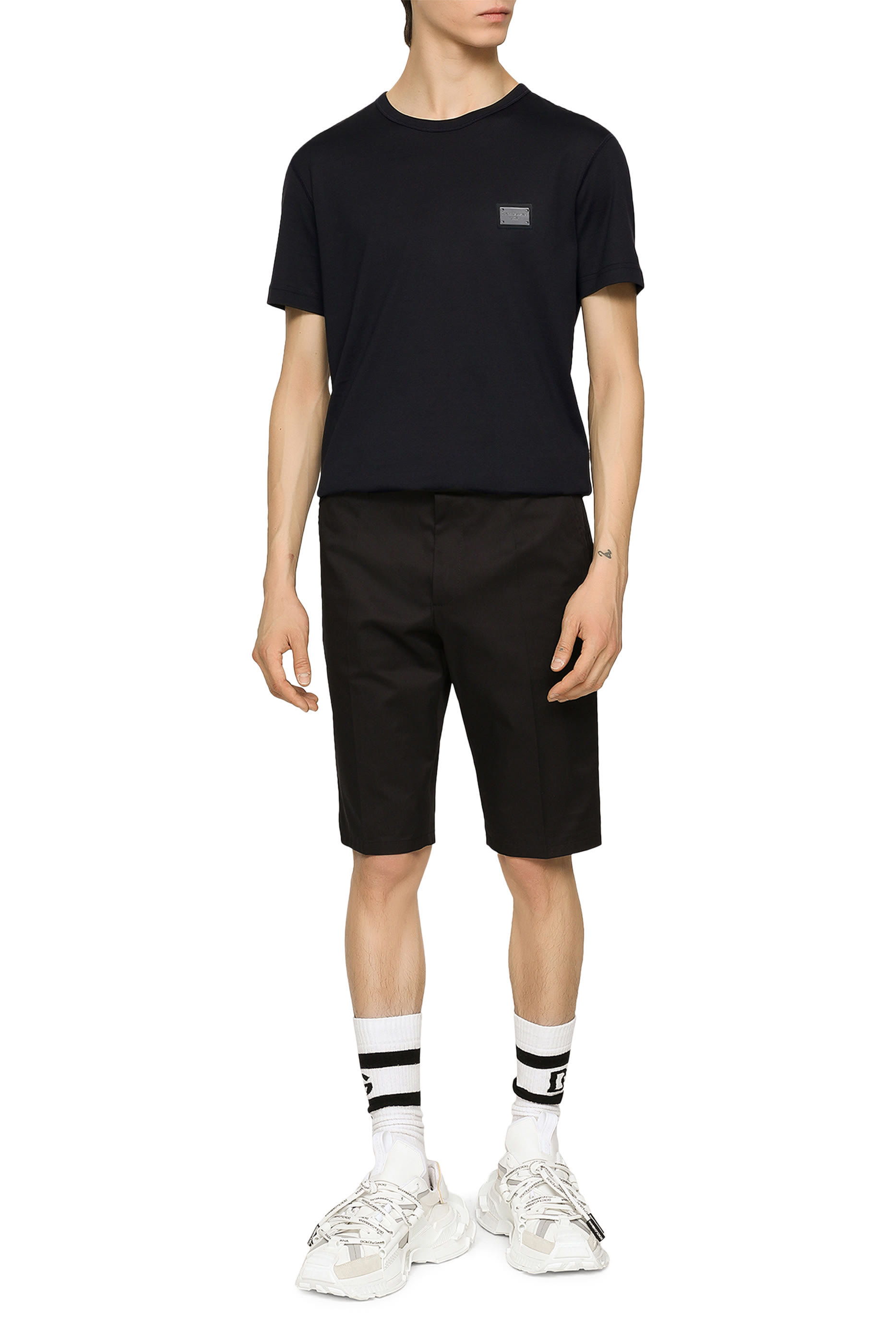 تيشيرت بشعار الماركة قطن