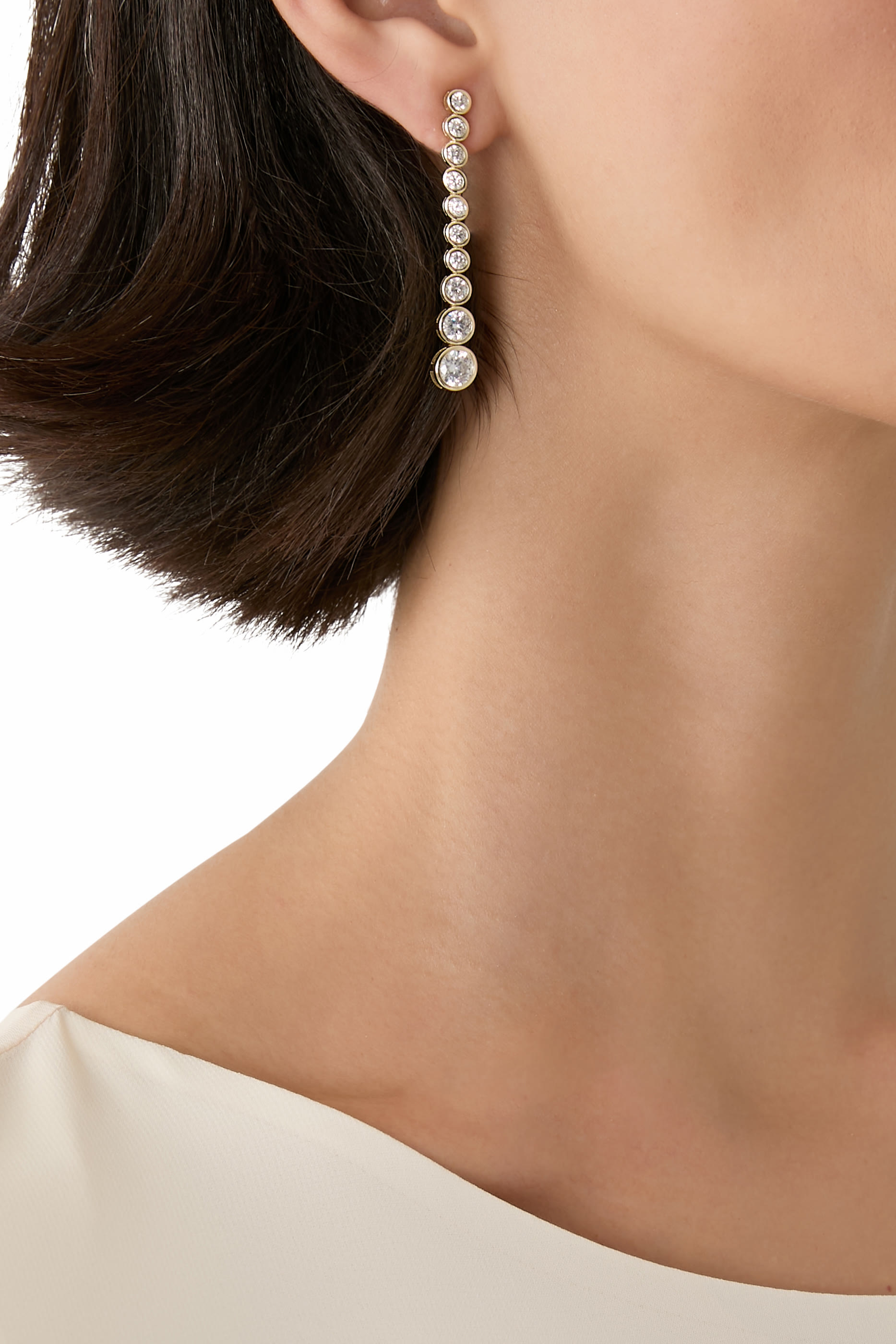 أقراط بيزيل متدلية مرصعة بماس وأحجار زركونيا مكعبة AAAA+، فضة استرلينية مطلية بالفيرميل عيار 14 قيراط null