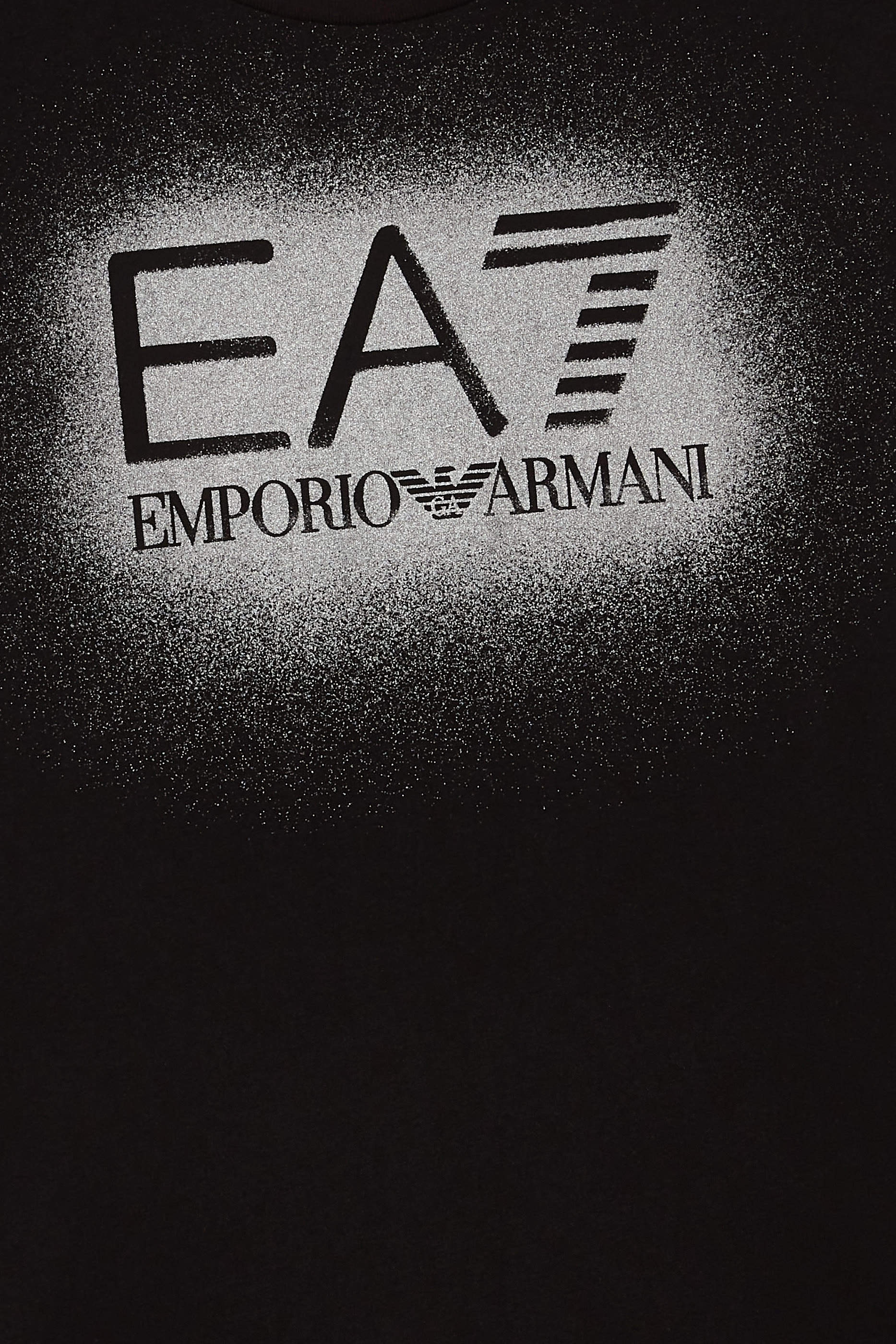 تيشيرت بطبعة شعار الماركة للأطفال