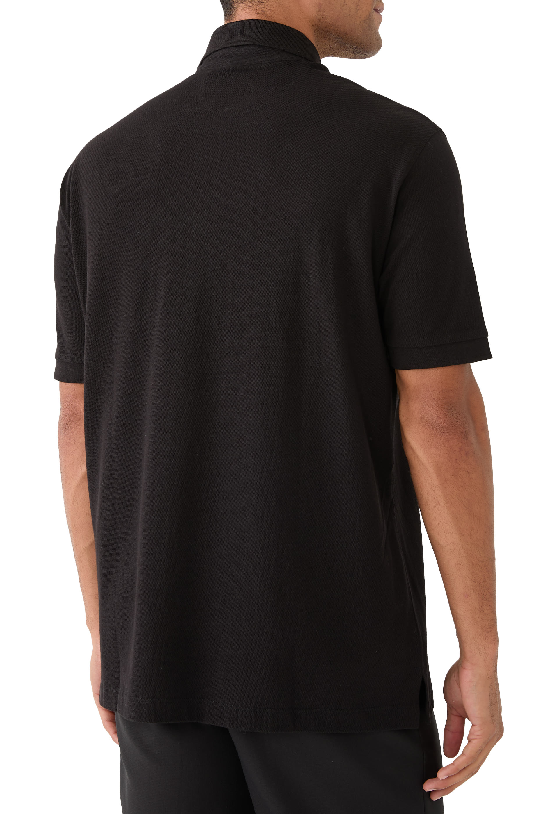 قميص بولو بشعار الماركة