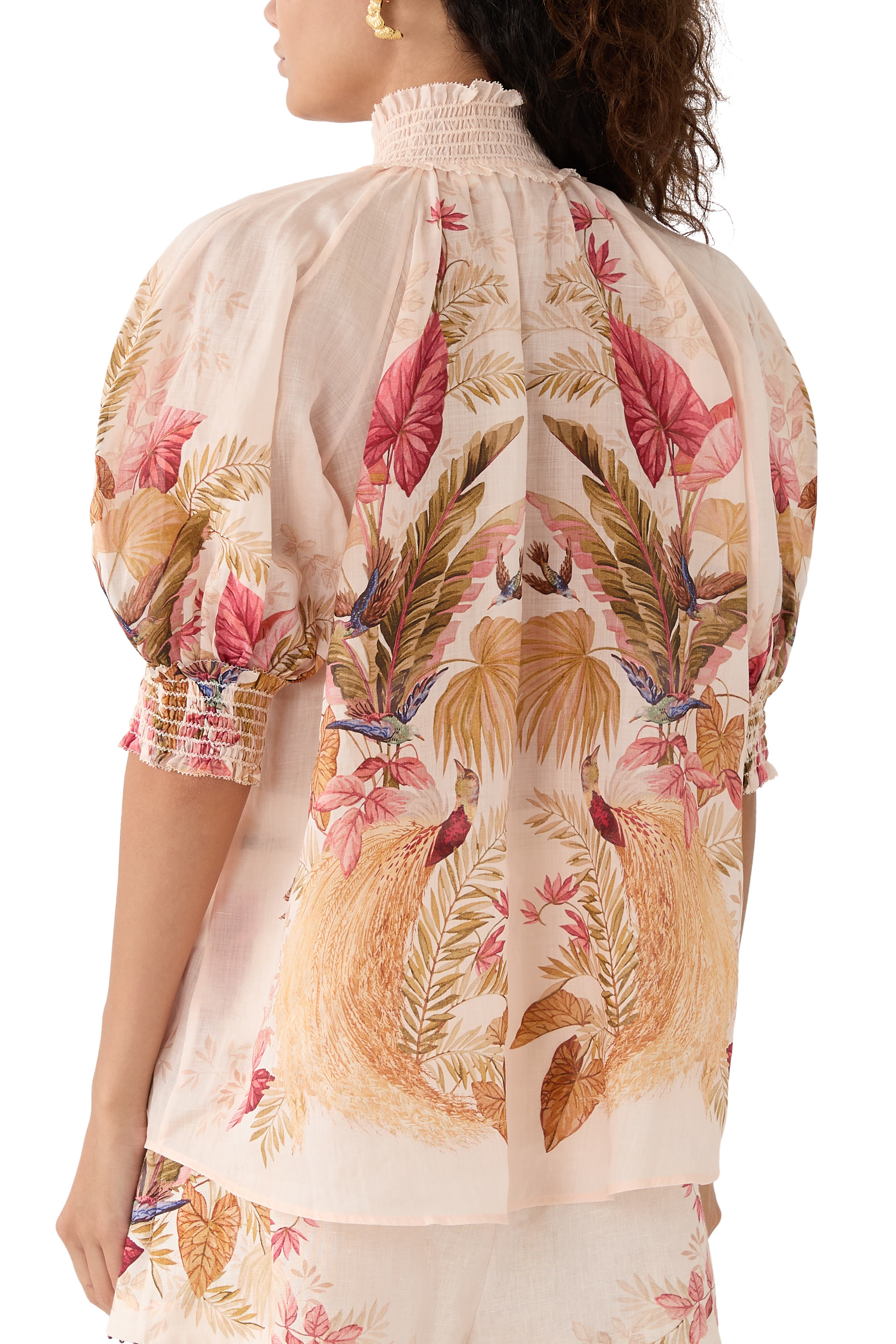 بلوزة أسيشن بيلو