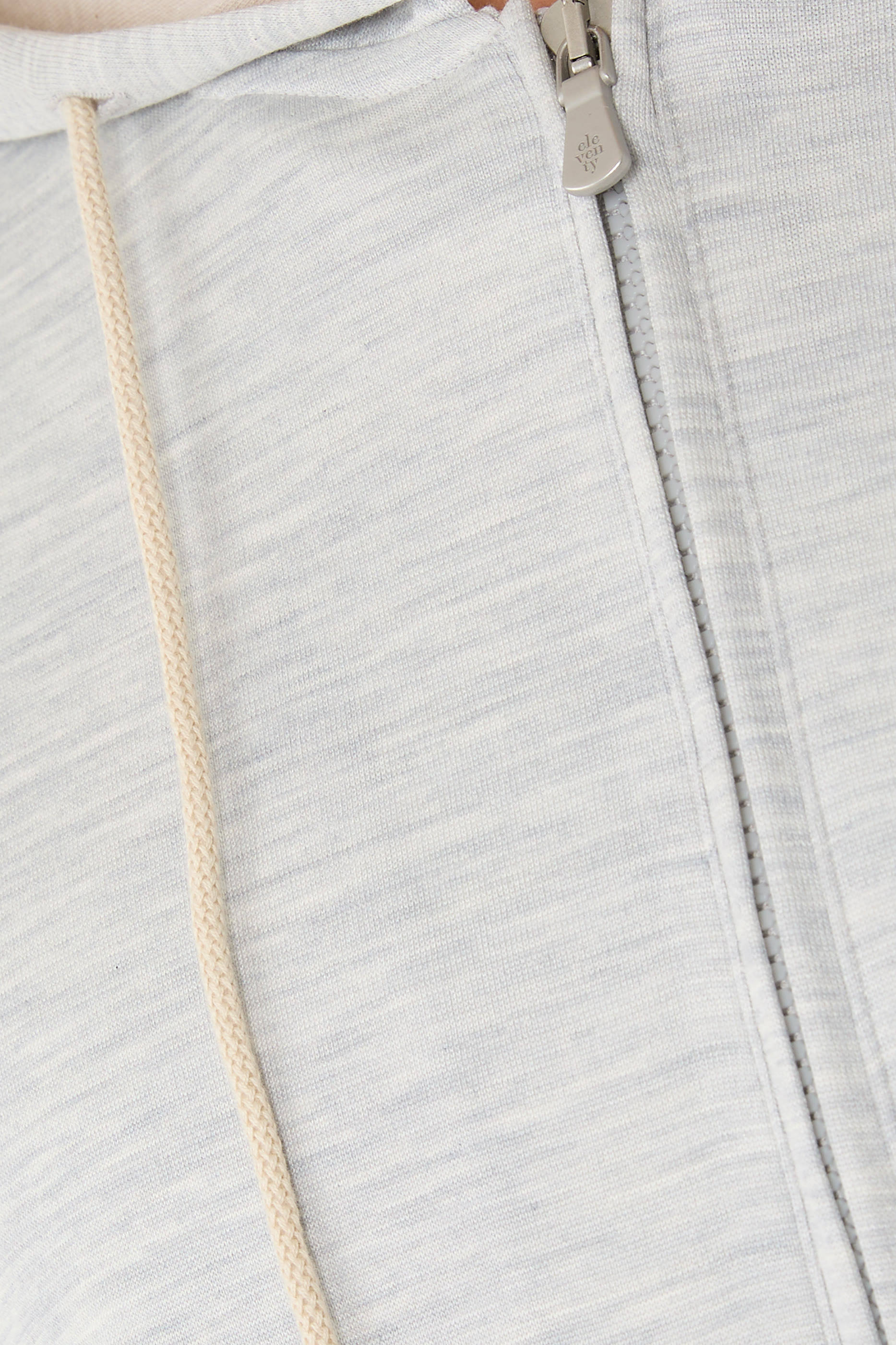 سويت شيرت بسحاب وغطاء للرأس