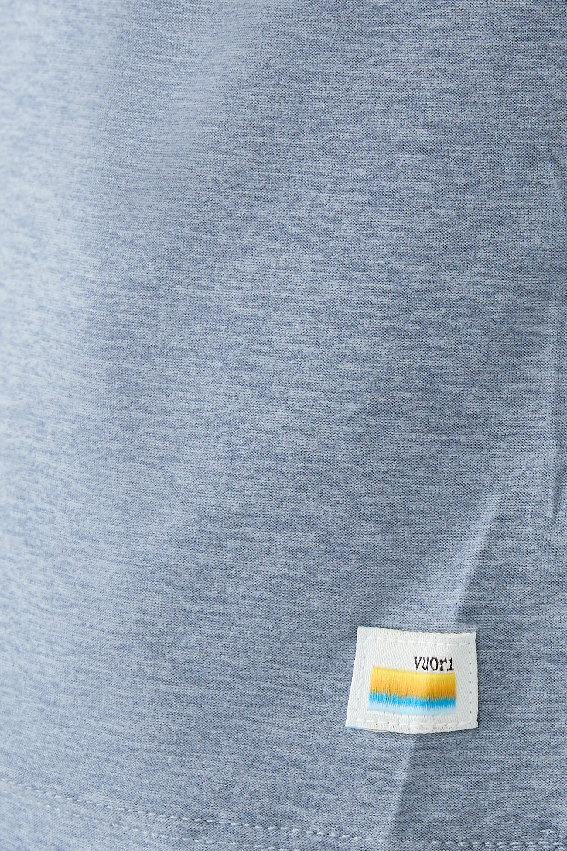 قميص بولو ستراتو قماش معالج