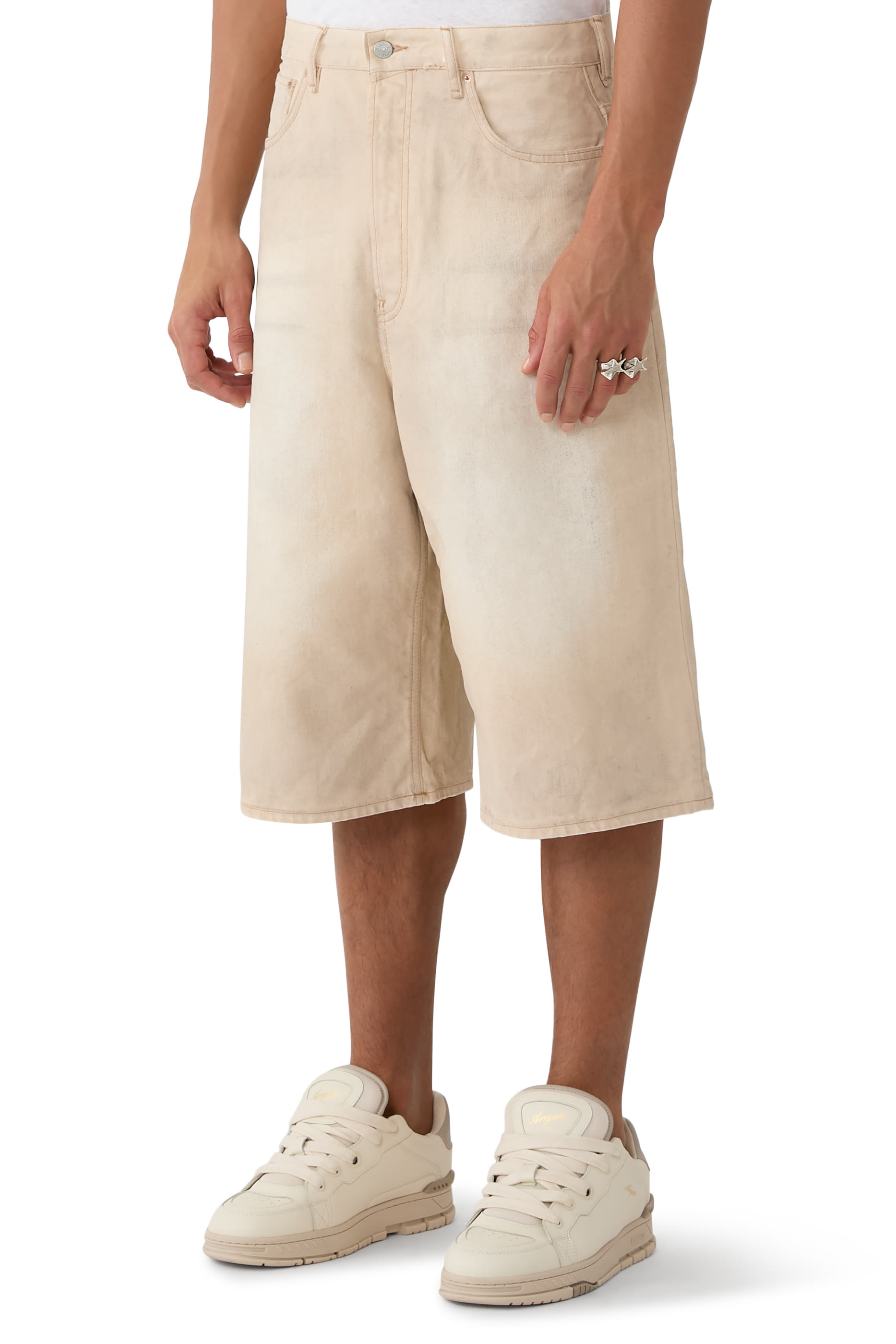 شورت دنيم ترافيك