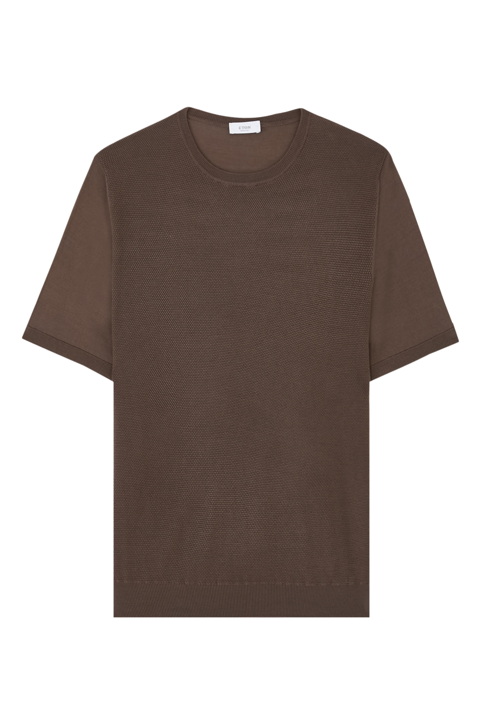 تيشيرت منسوج بياقة ضيقة