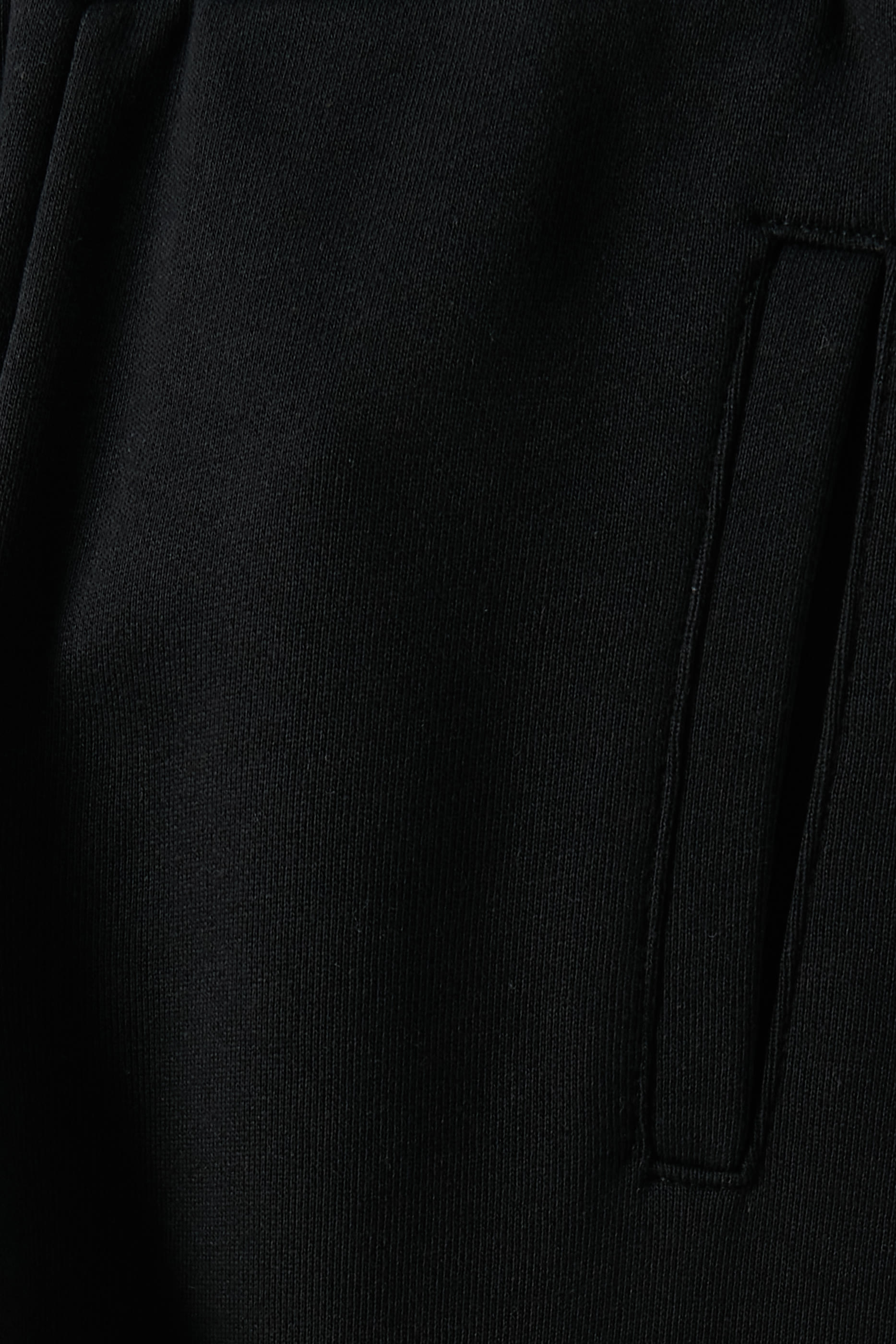 بنطال رياضي بشعار الماركة للأطفال