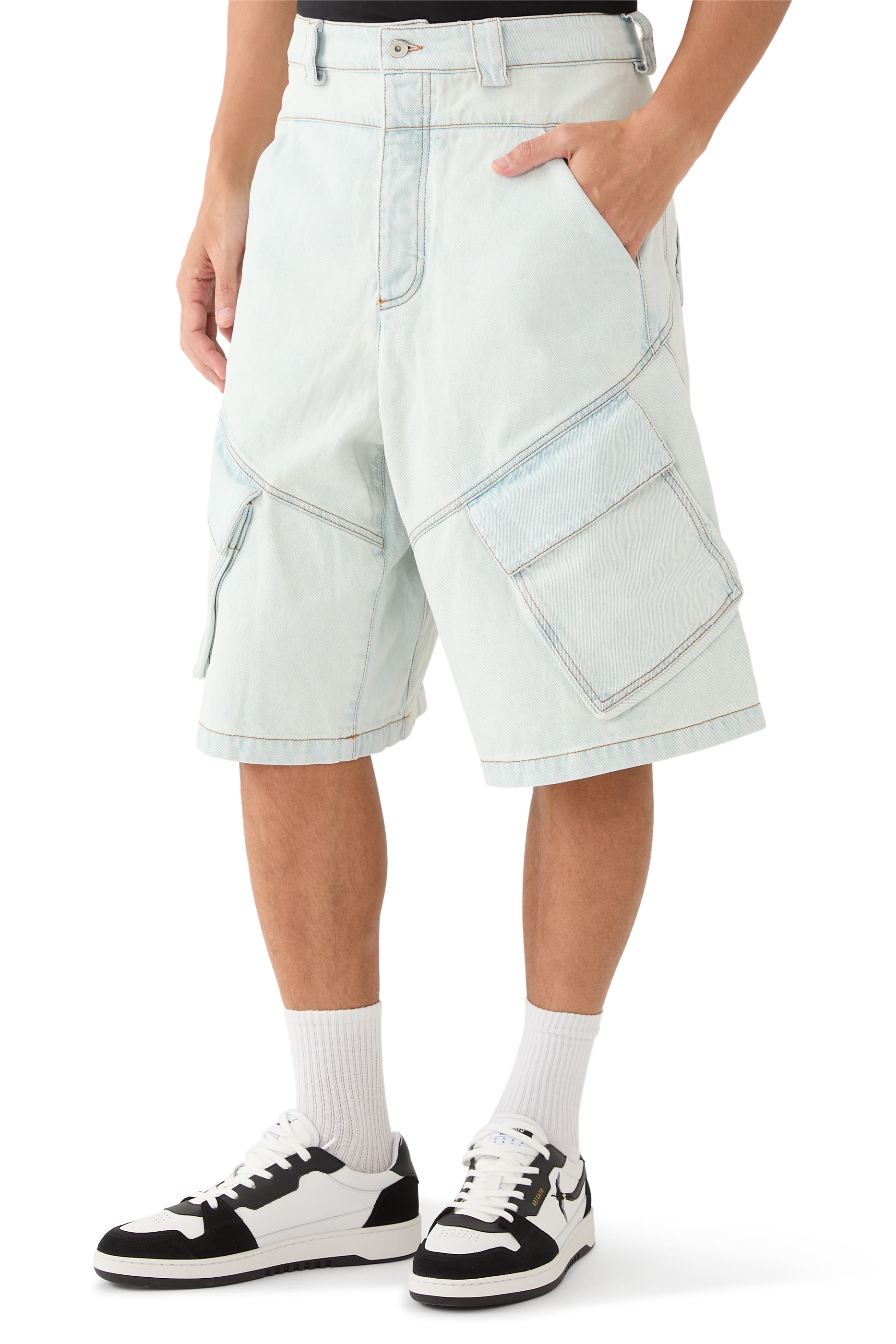 شورت كارغو بقصة واسعة