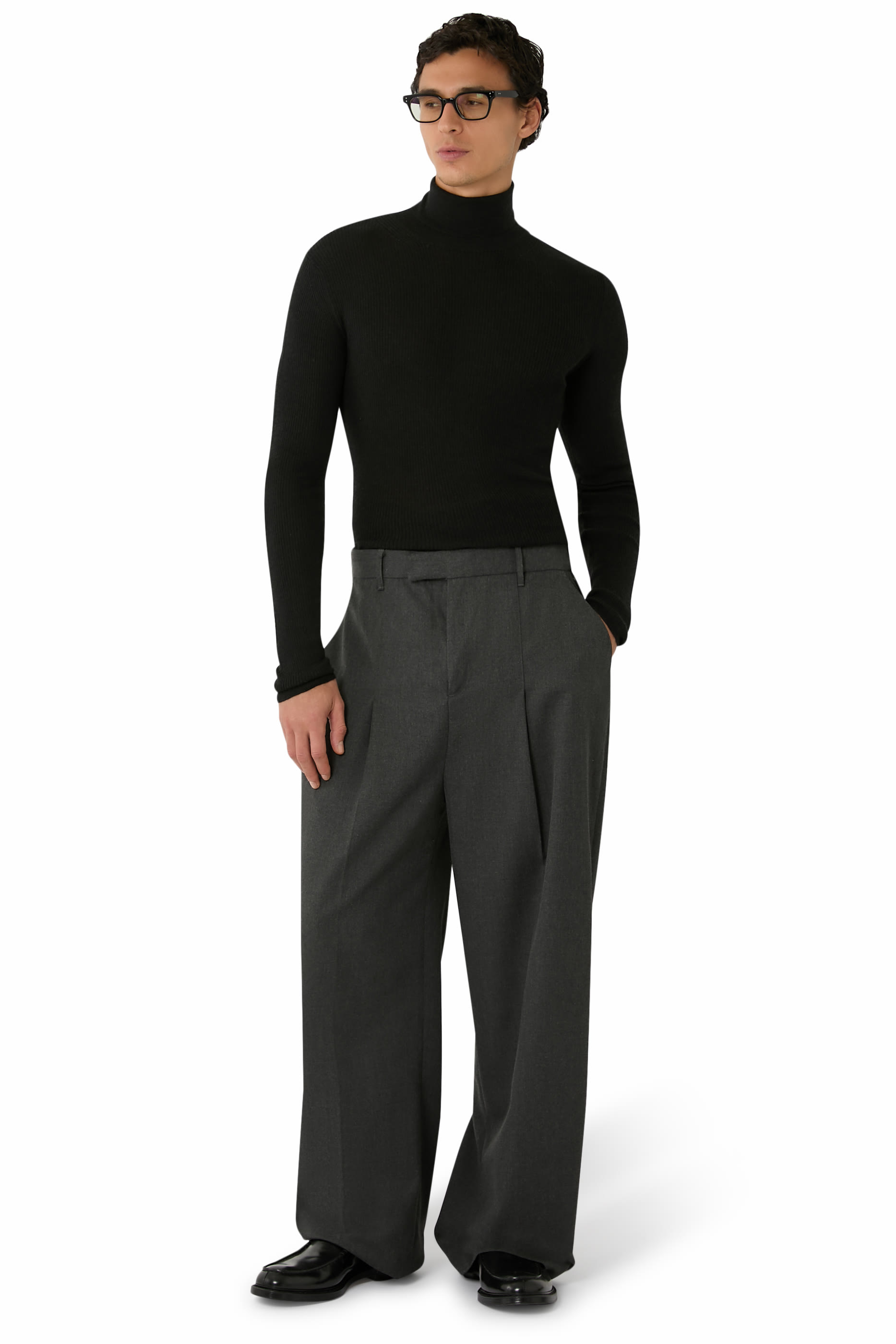 سترة بياقة عالية