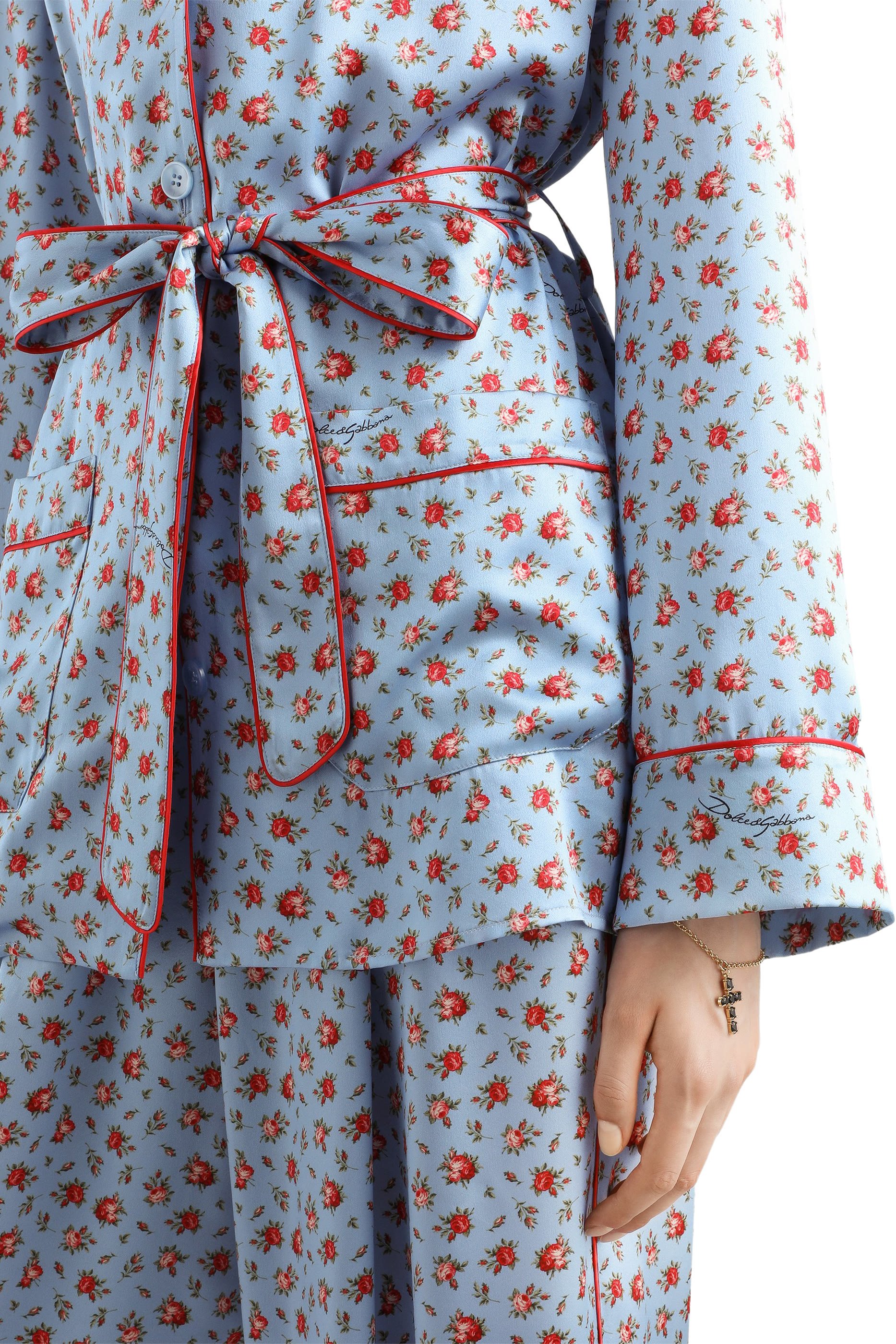 قميص فانيتي بطبعة ورود صغيرة حرير