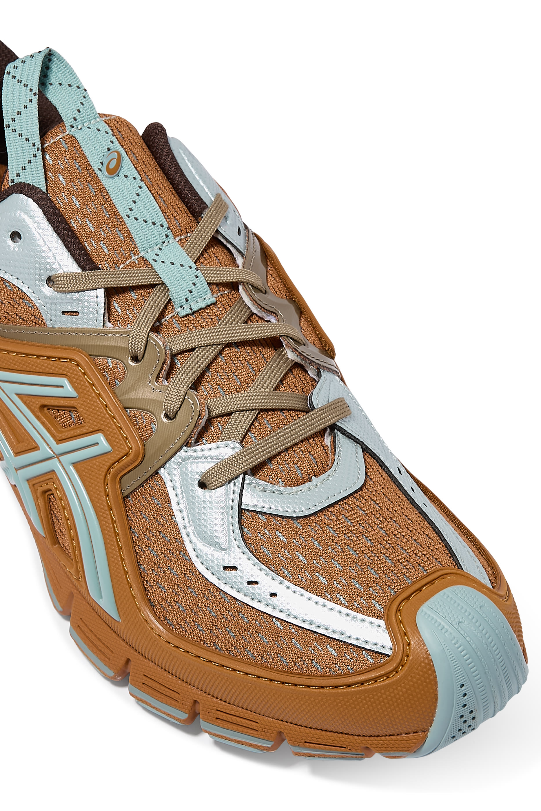 سنيكرز يو بي12-اس جل-اس دي-ال واي  تي اي