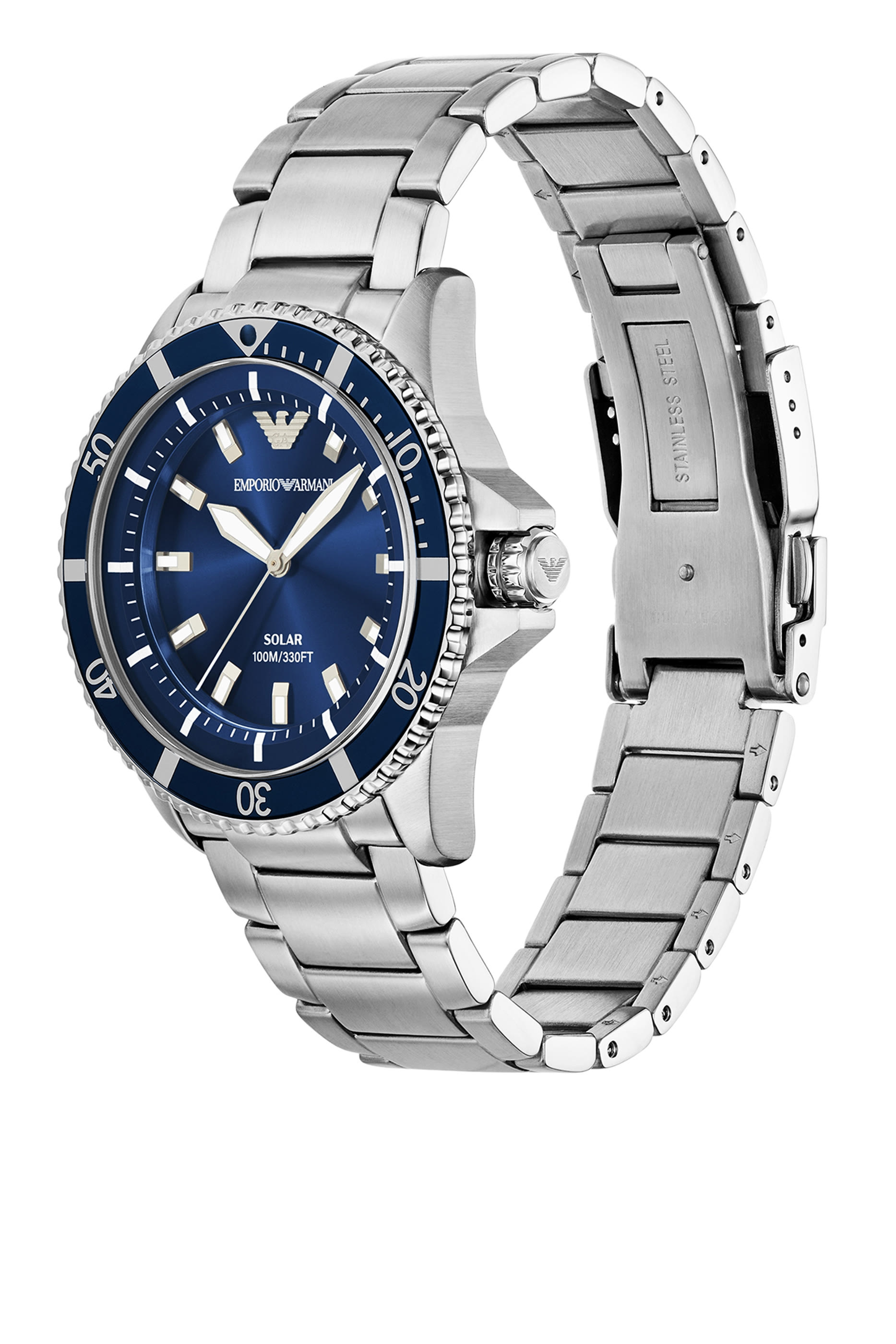 ساعة ورلد إكسبلورر بإطار سنتالس ستيل بمؤشرات ثلاثية تعمل بالطاقة الشمسية