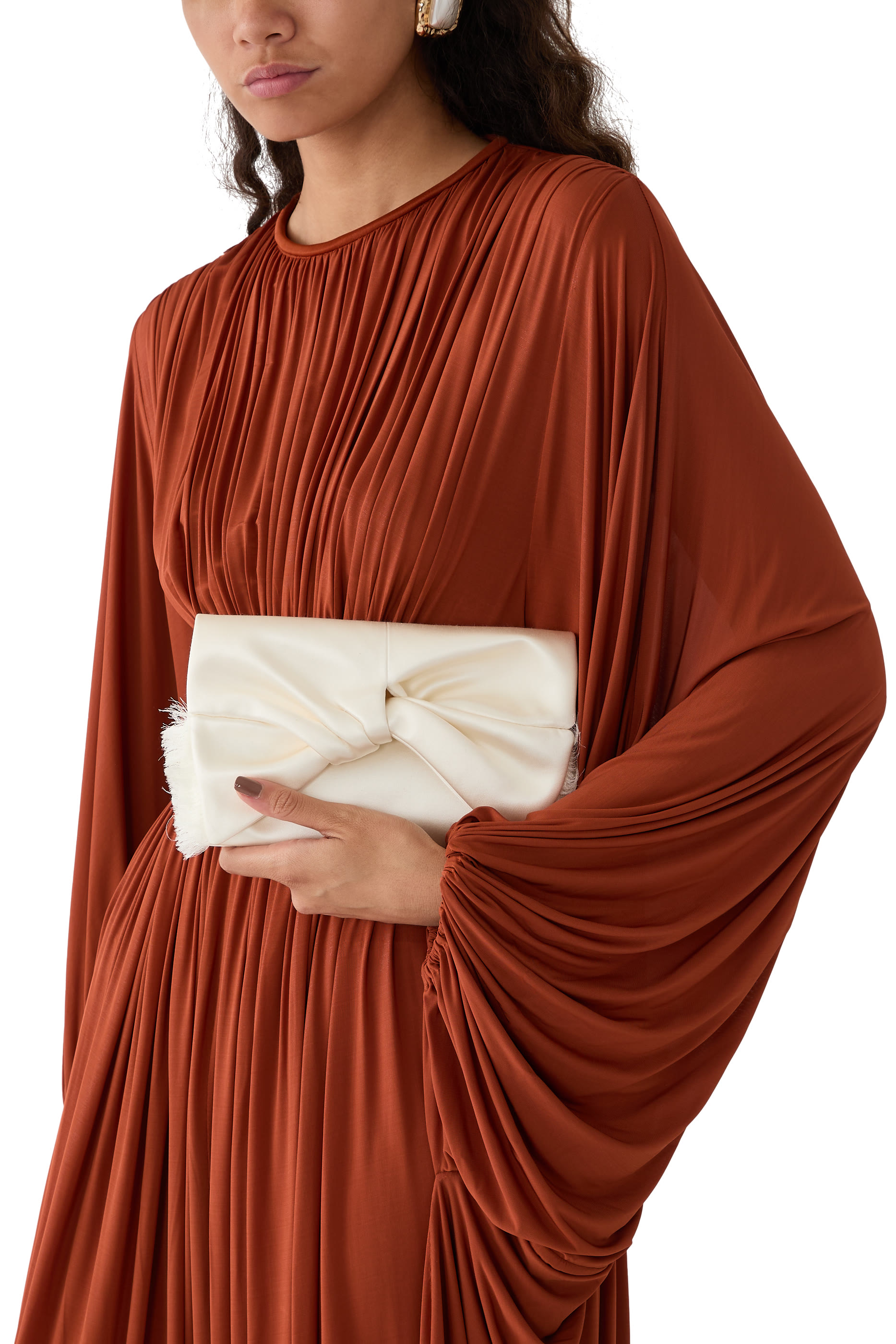 كلاتش بفيونكة null