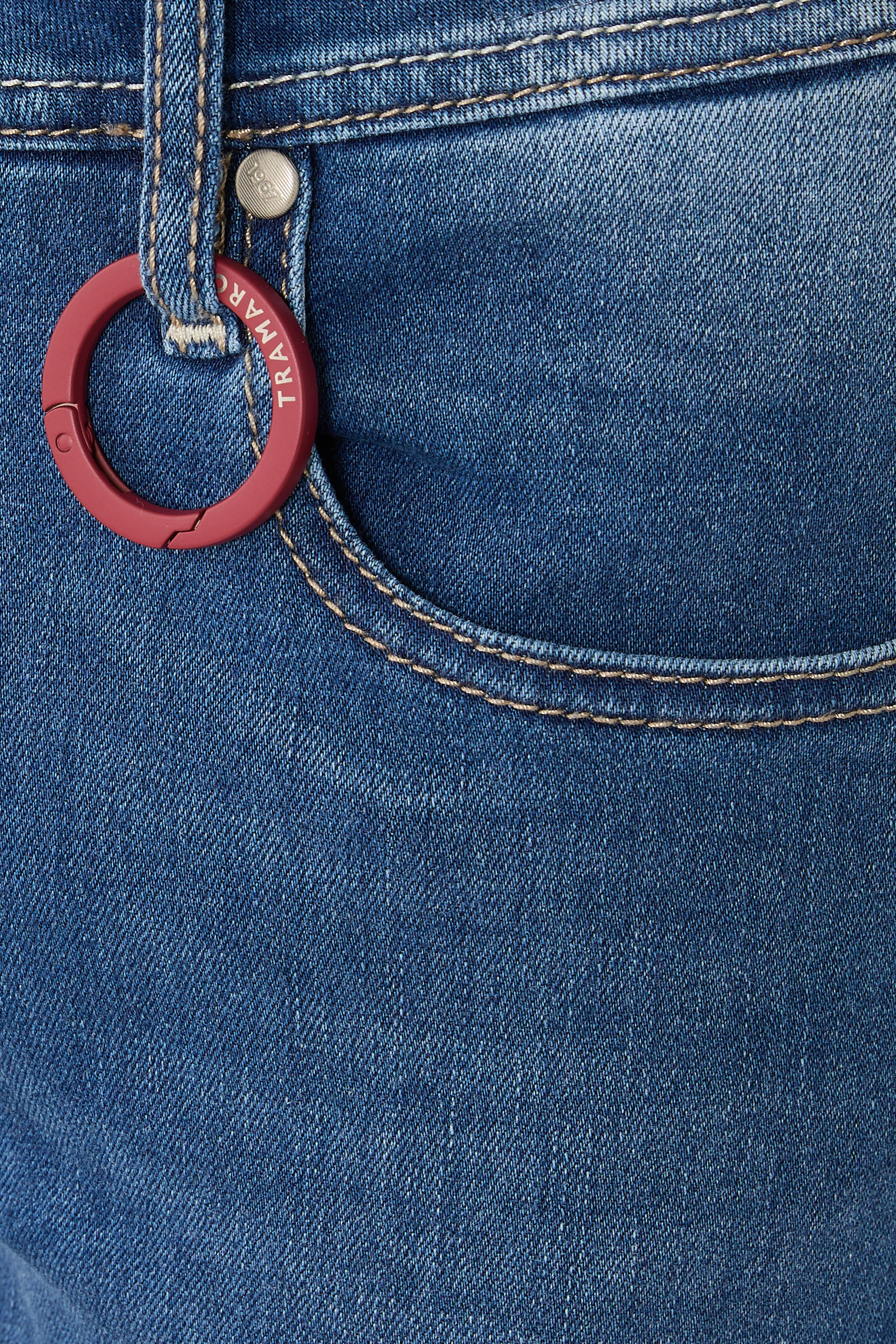 بنطال مايكل أنجلو