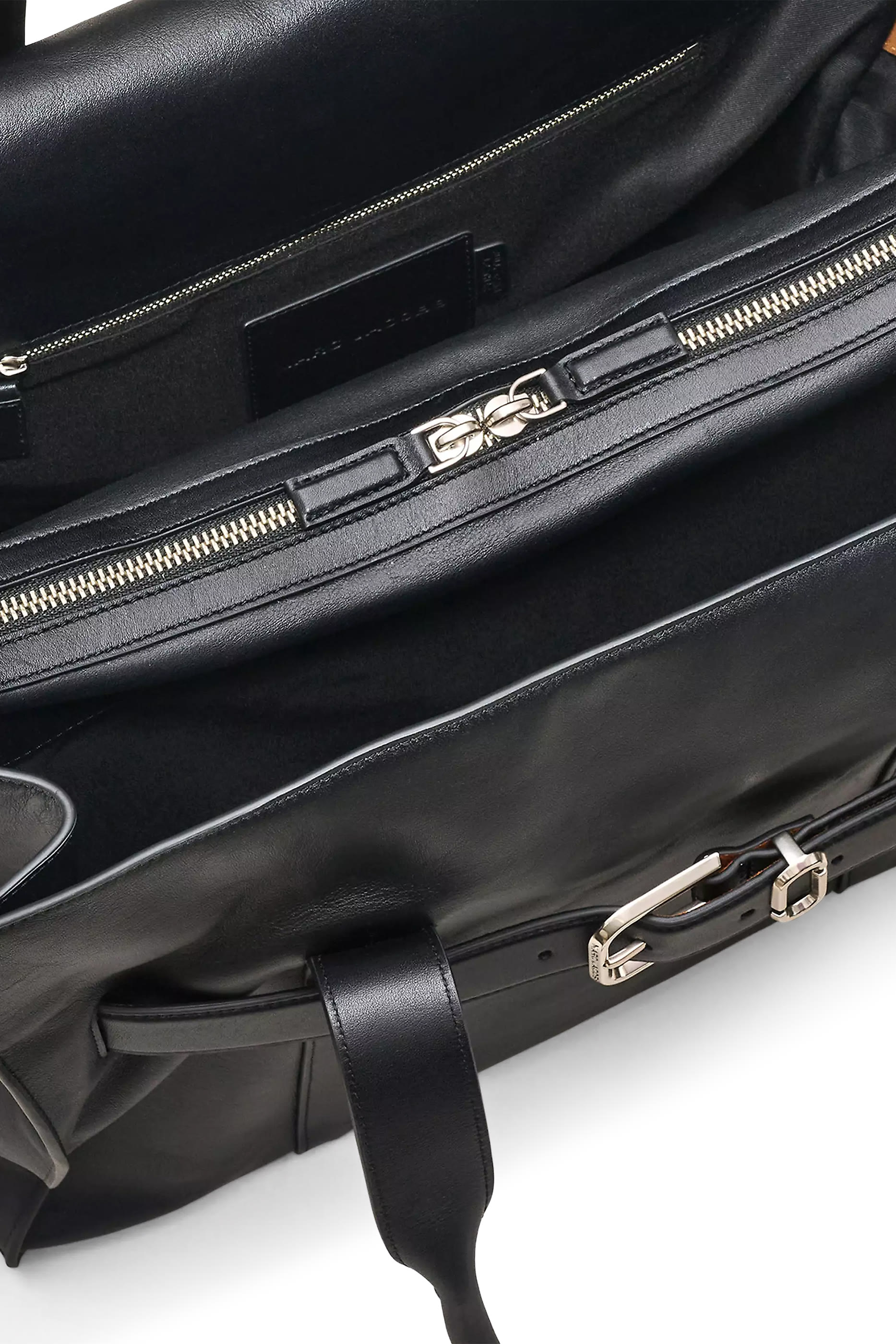 حقيبة يد داكوتا