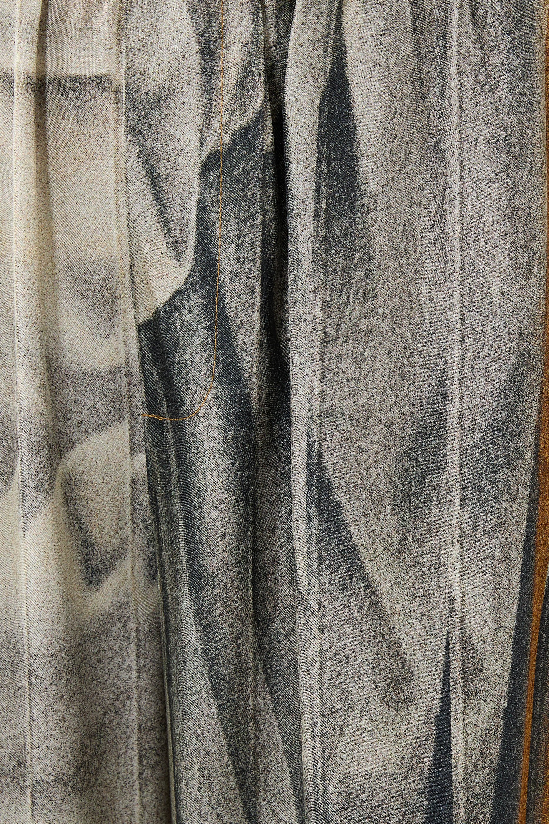 بنطال مانويلا بقصة مريحة