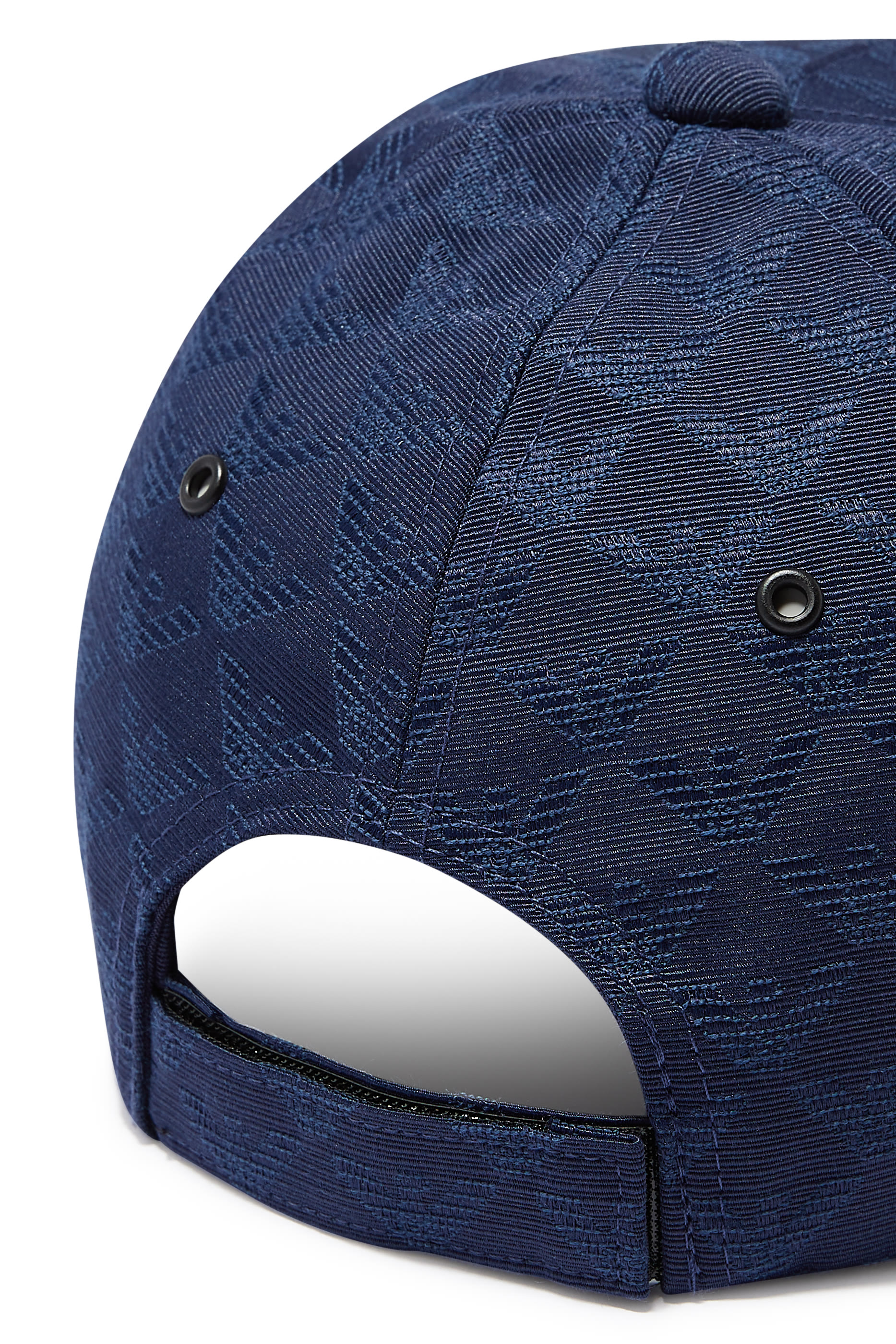 كاب بيسبول بشعار النسر