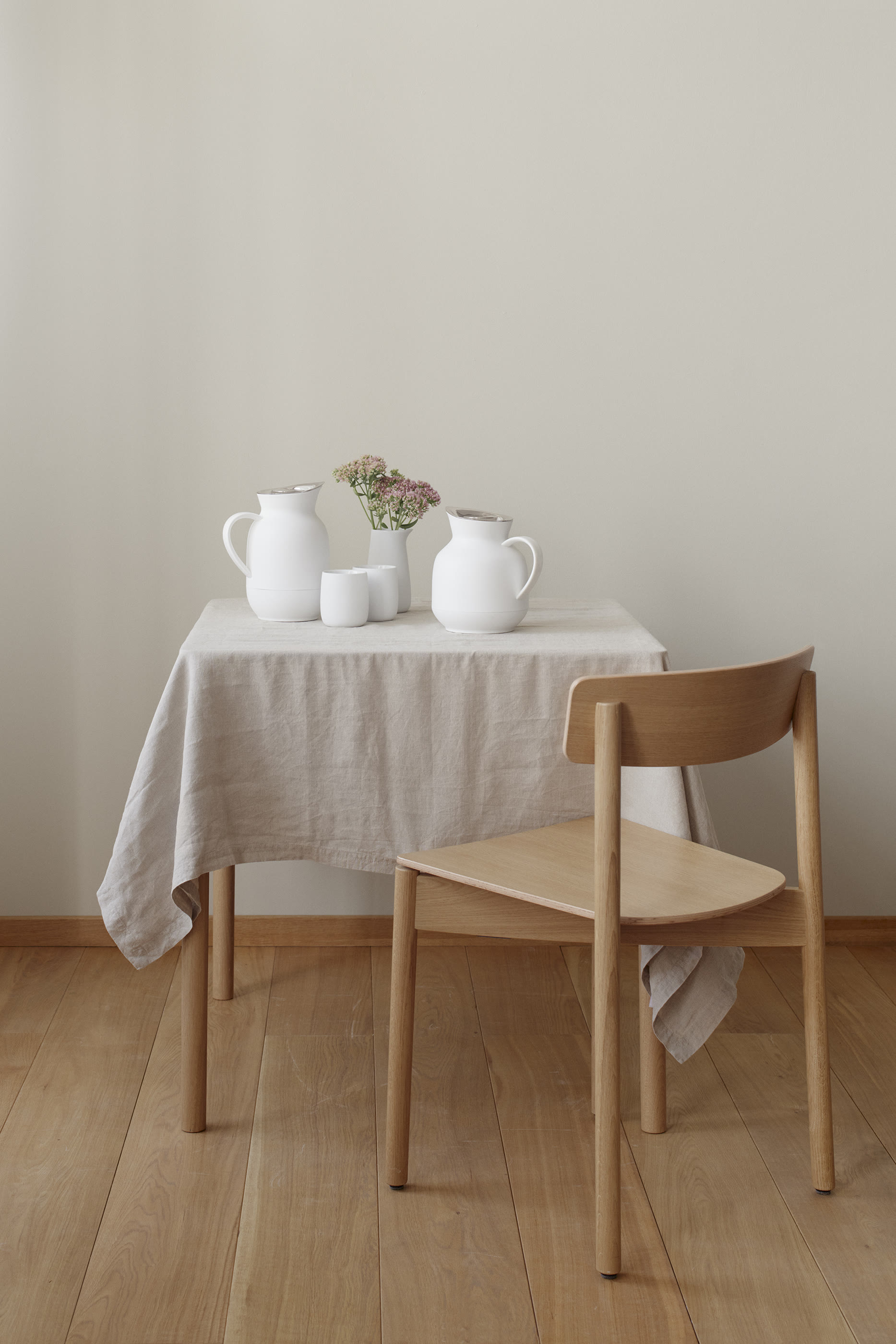 إبريق شاي أمفورا عازل