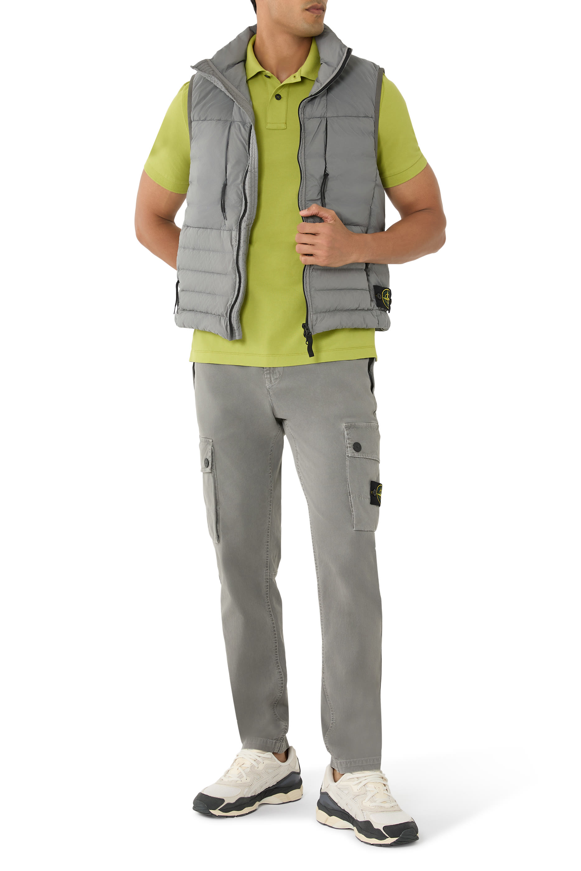 بنطال كارجو بقصة ضيقة