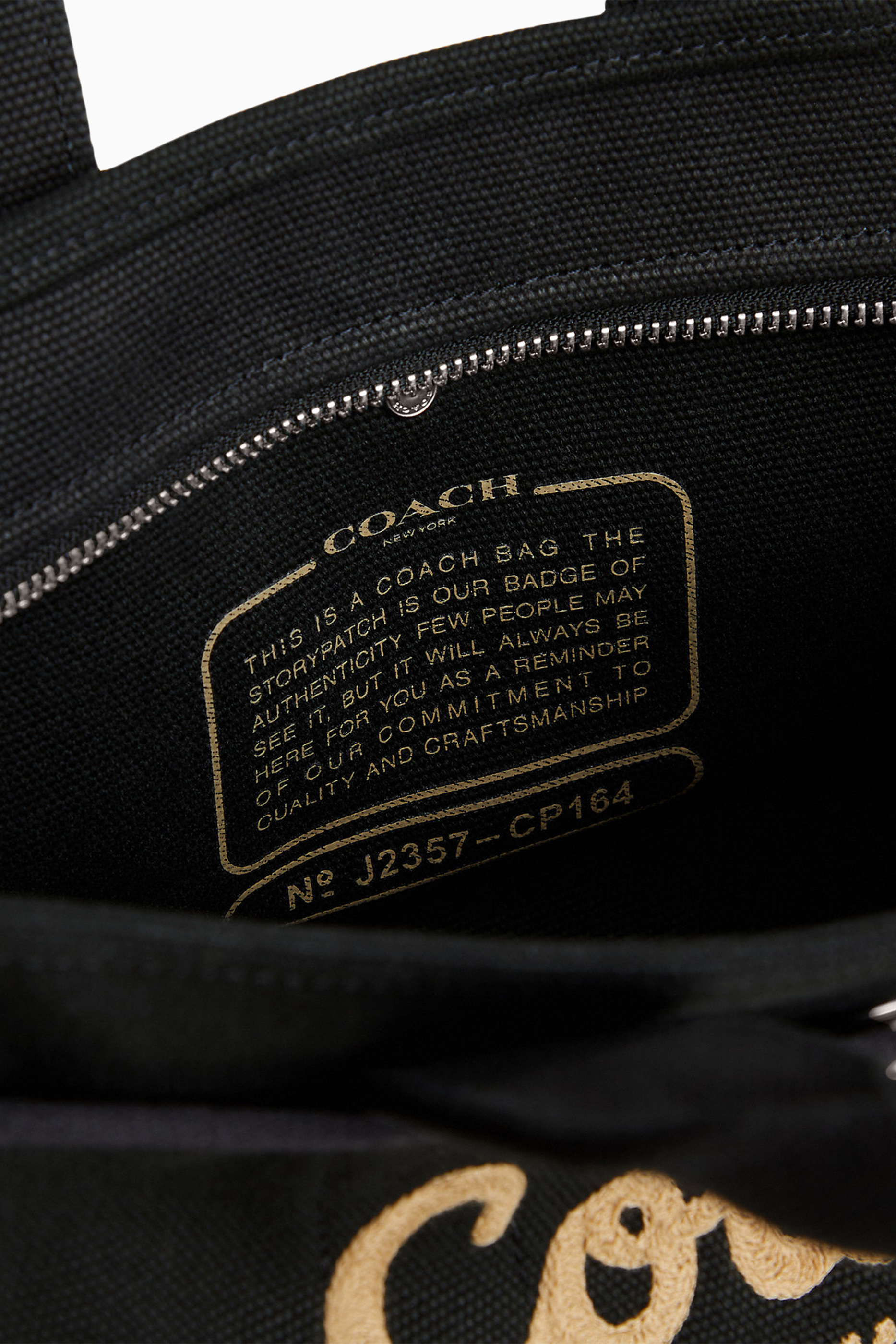 حقيبة يد كارغو 26 حقيبة يد كارغو 26