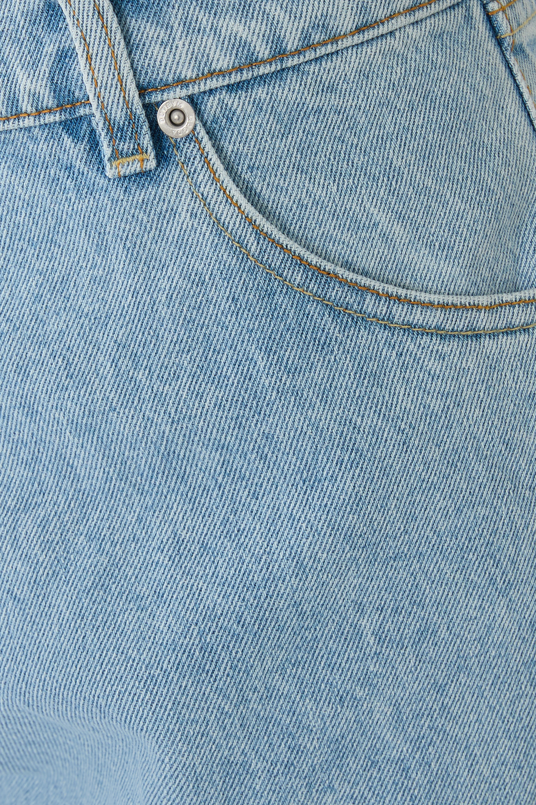 بنطال بقصة ساق مستقيمة دنيم