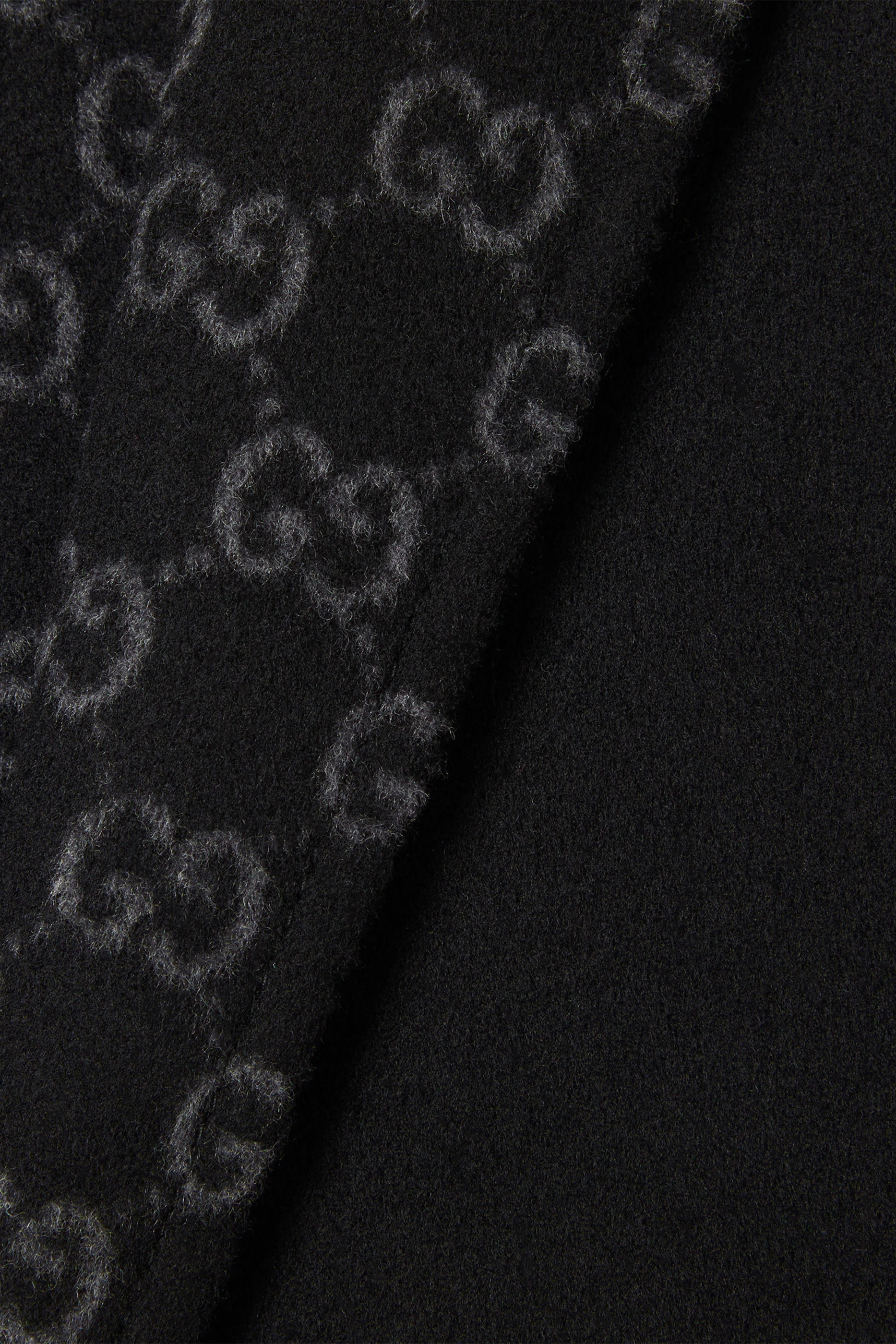 كاب مزين بشعار الماركة صوف وحرير