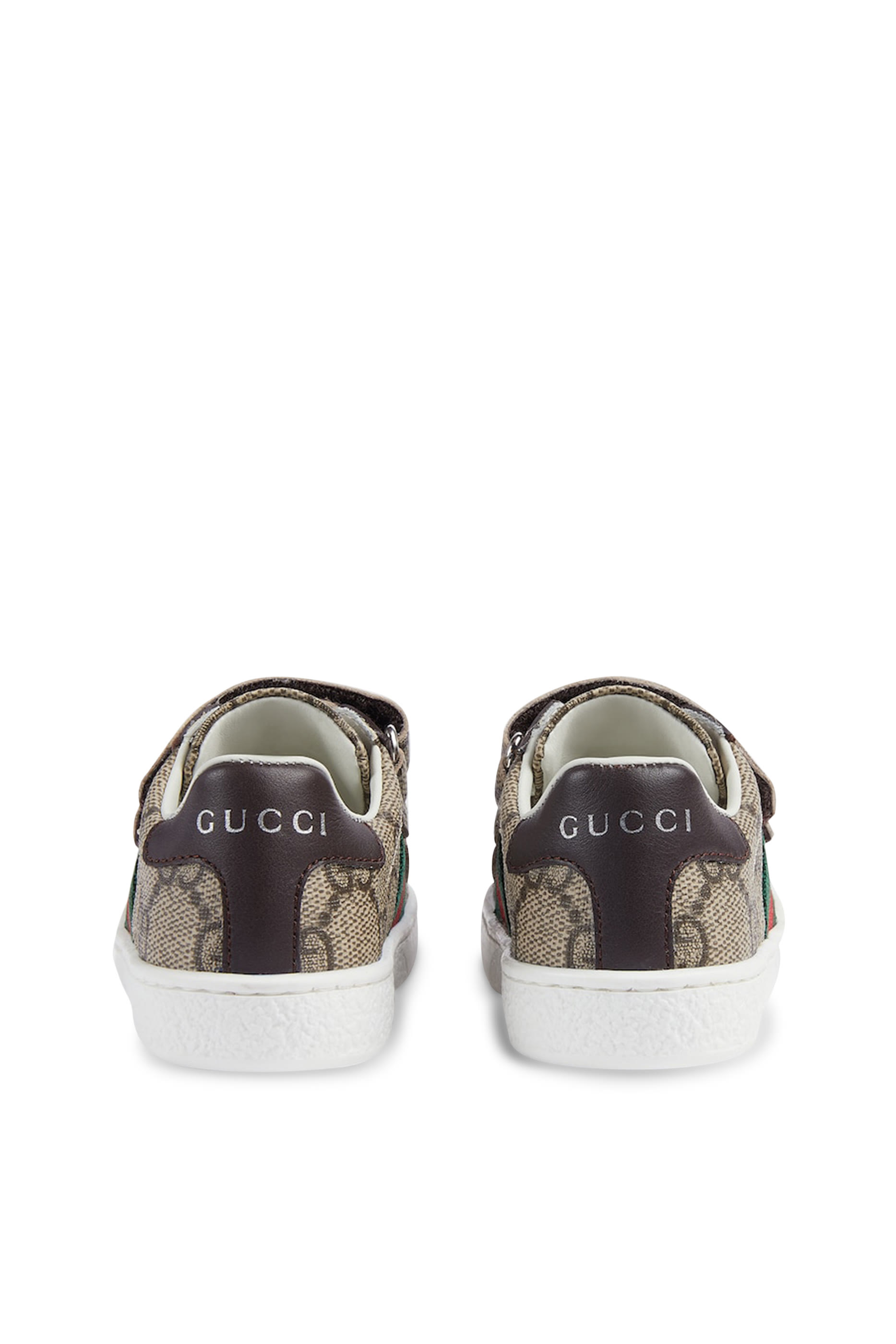 سنيكرز ايس للأطفال