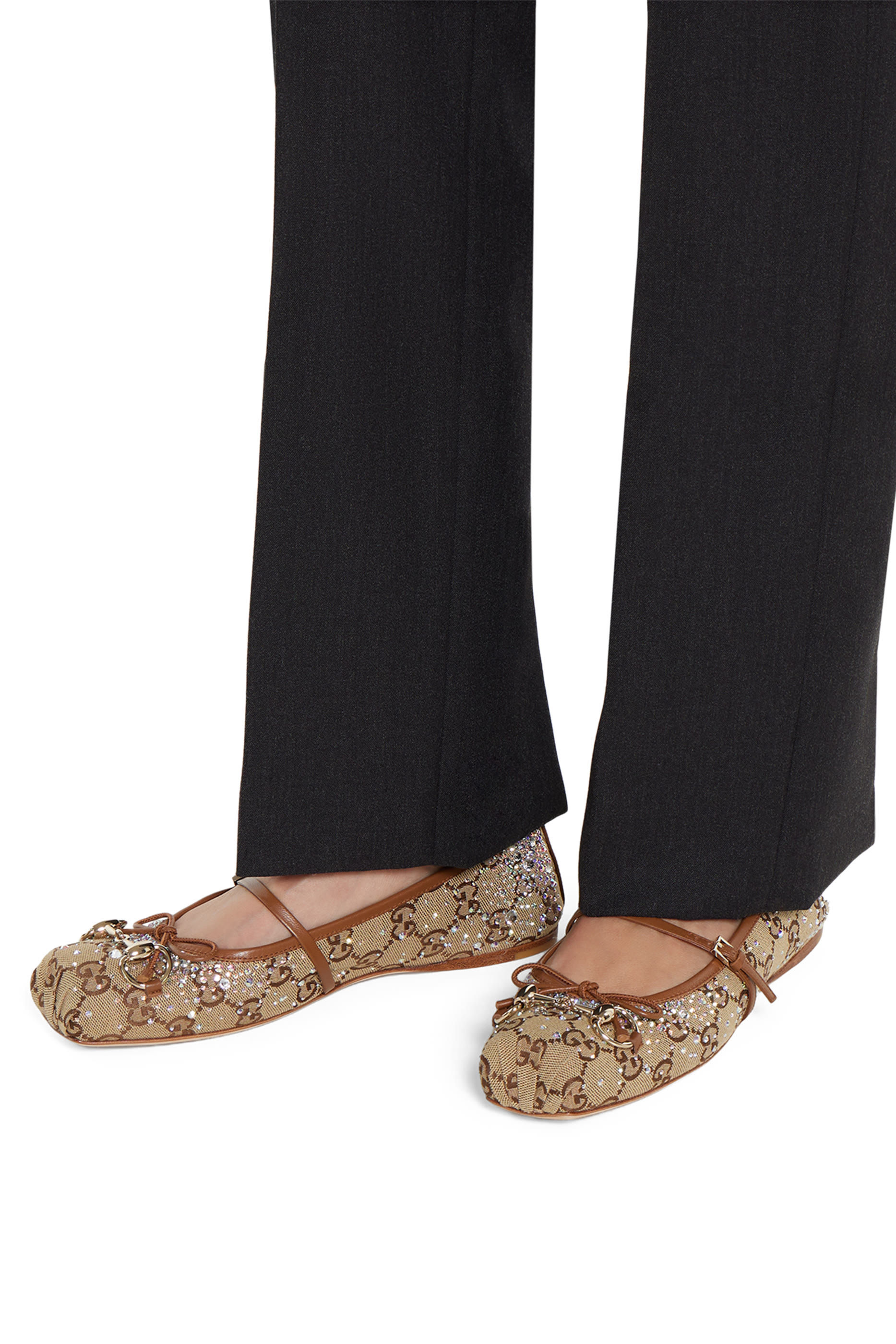 حذاء بالرينا بكعب مسطح ونقشة حرفي شعار الماركة وكريستال وحلية لجام الحصان