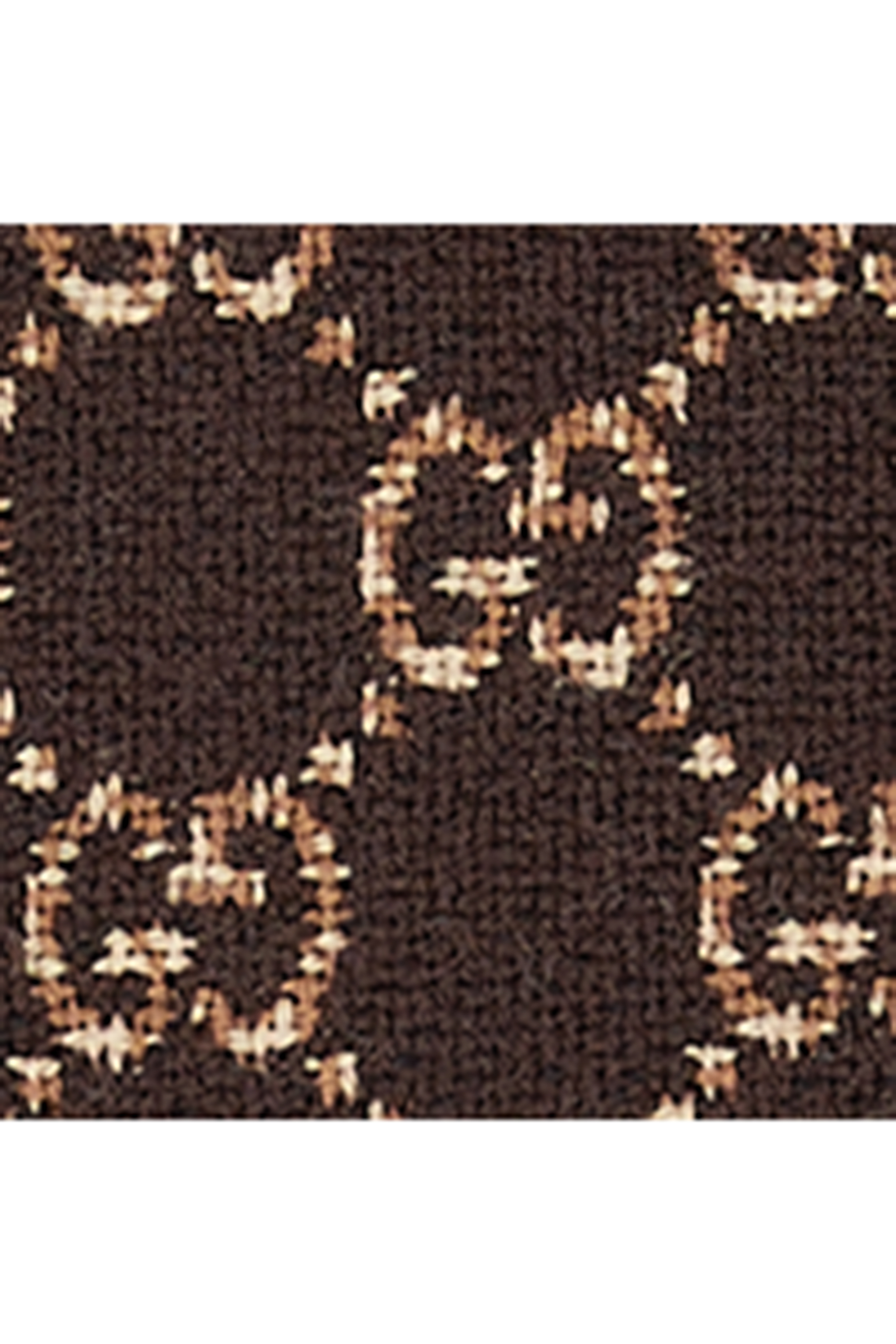  وشاح مزين بحروف شعار الماركة صوف جاكار