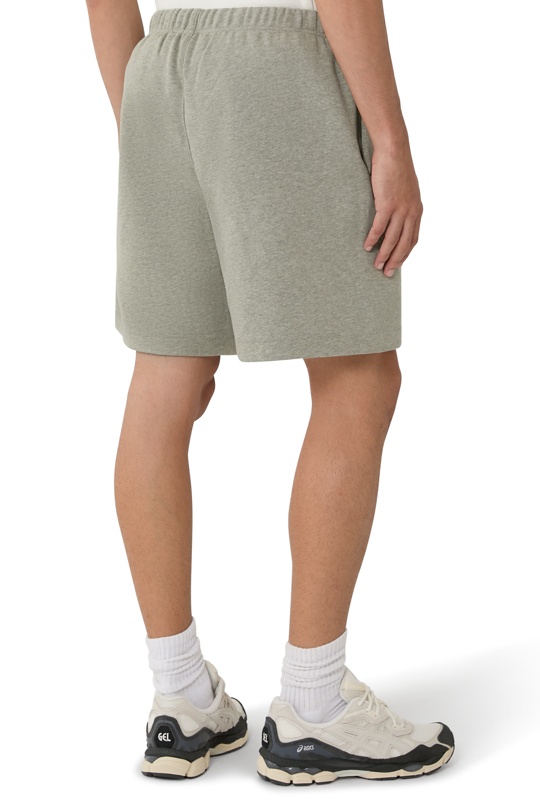 شورت كرة قدم صوف