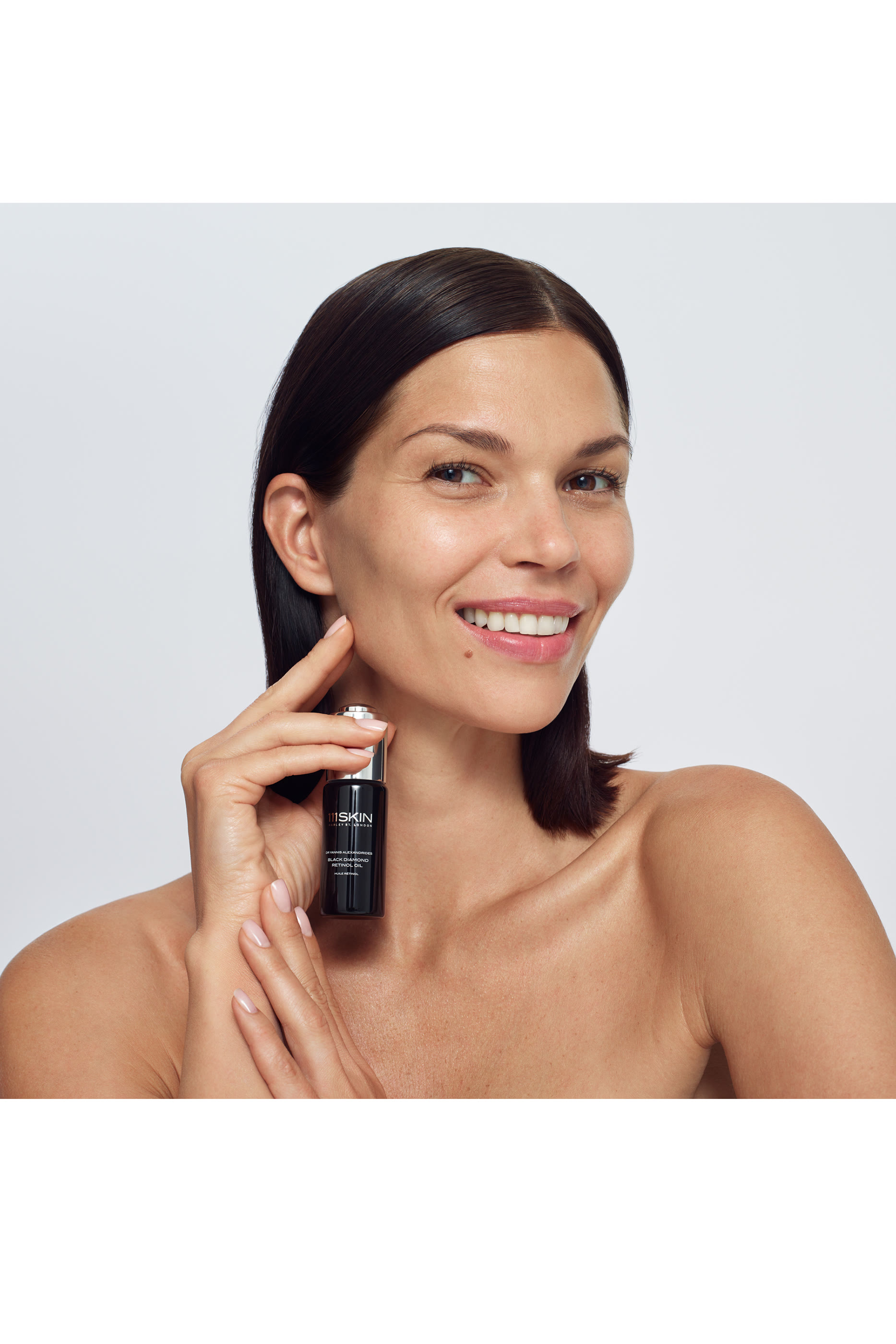 زيت سيليستيال بالريتينول والماس الأسود