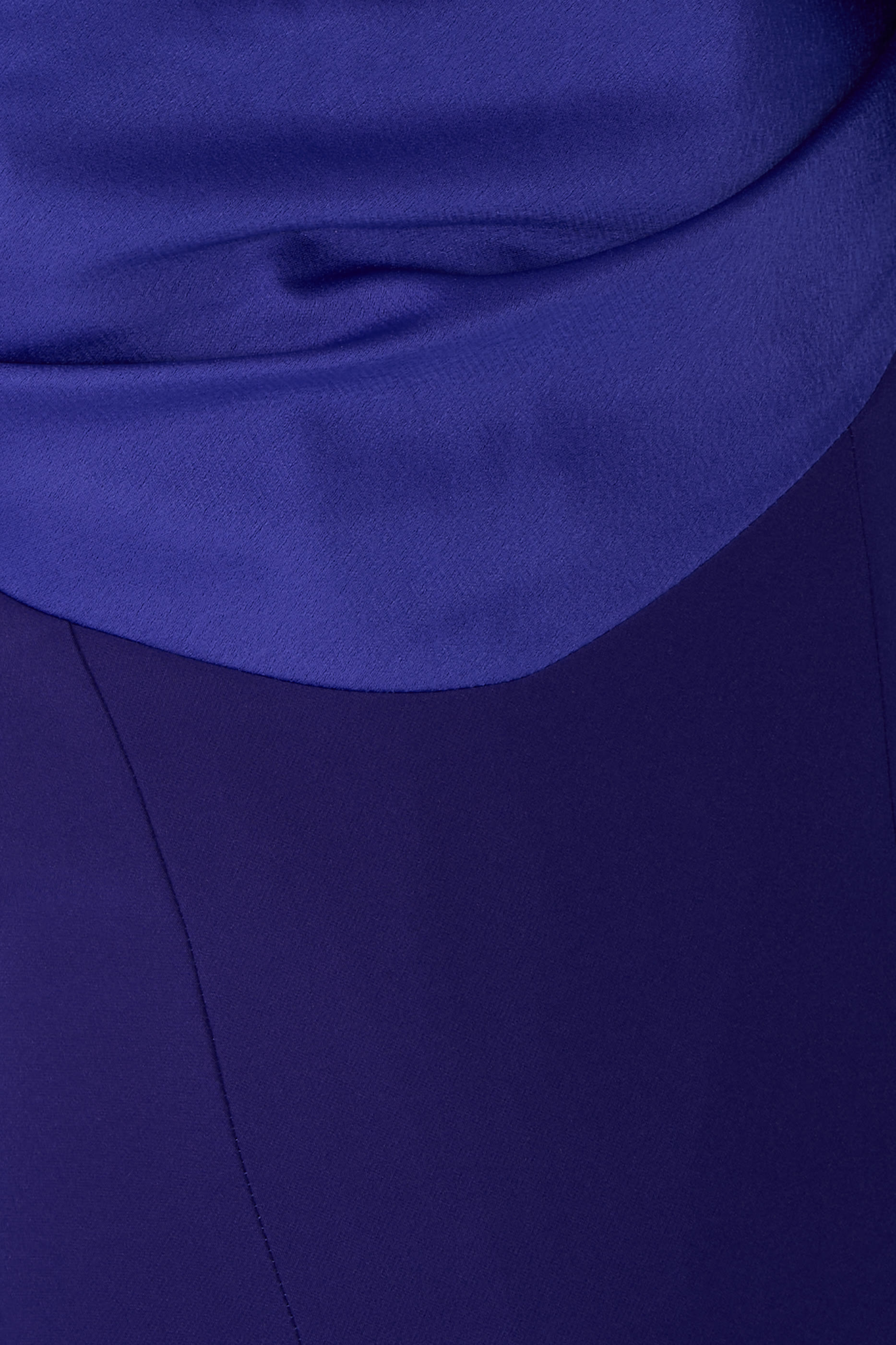 فستان كايلي