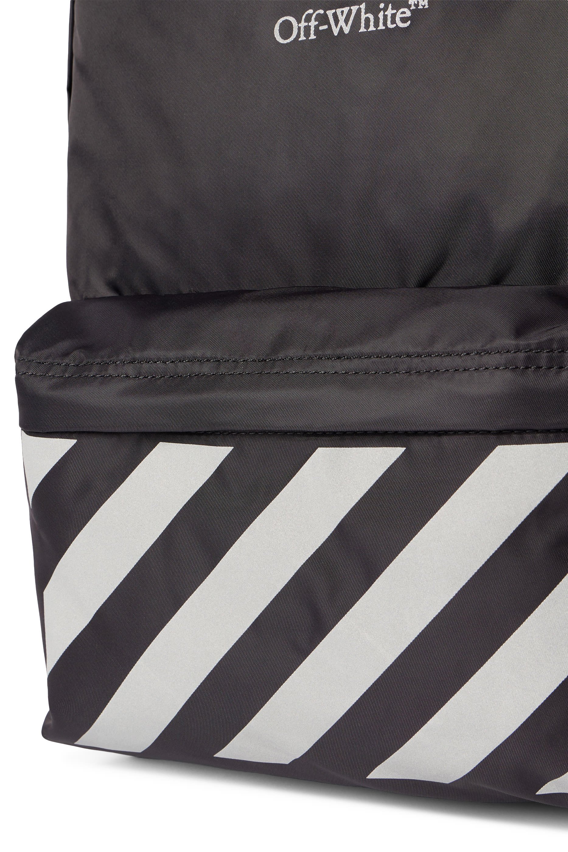 حقيبة ظهر بشعار الماركة العاكس للأطفال