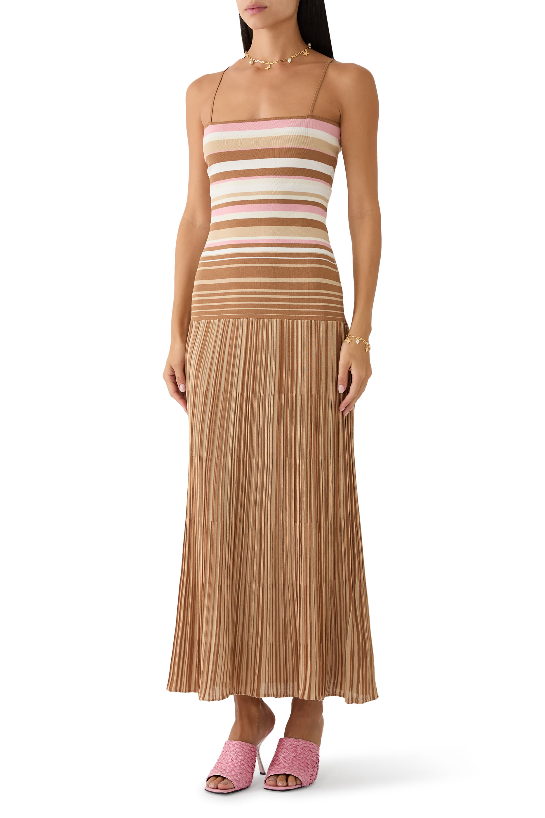 فستان إسينيا منسوج